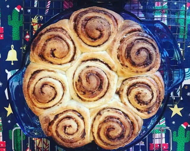 Tscherne_Cinnamon Rolls 1.jpg