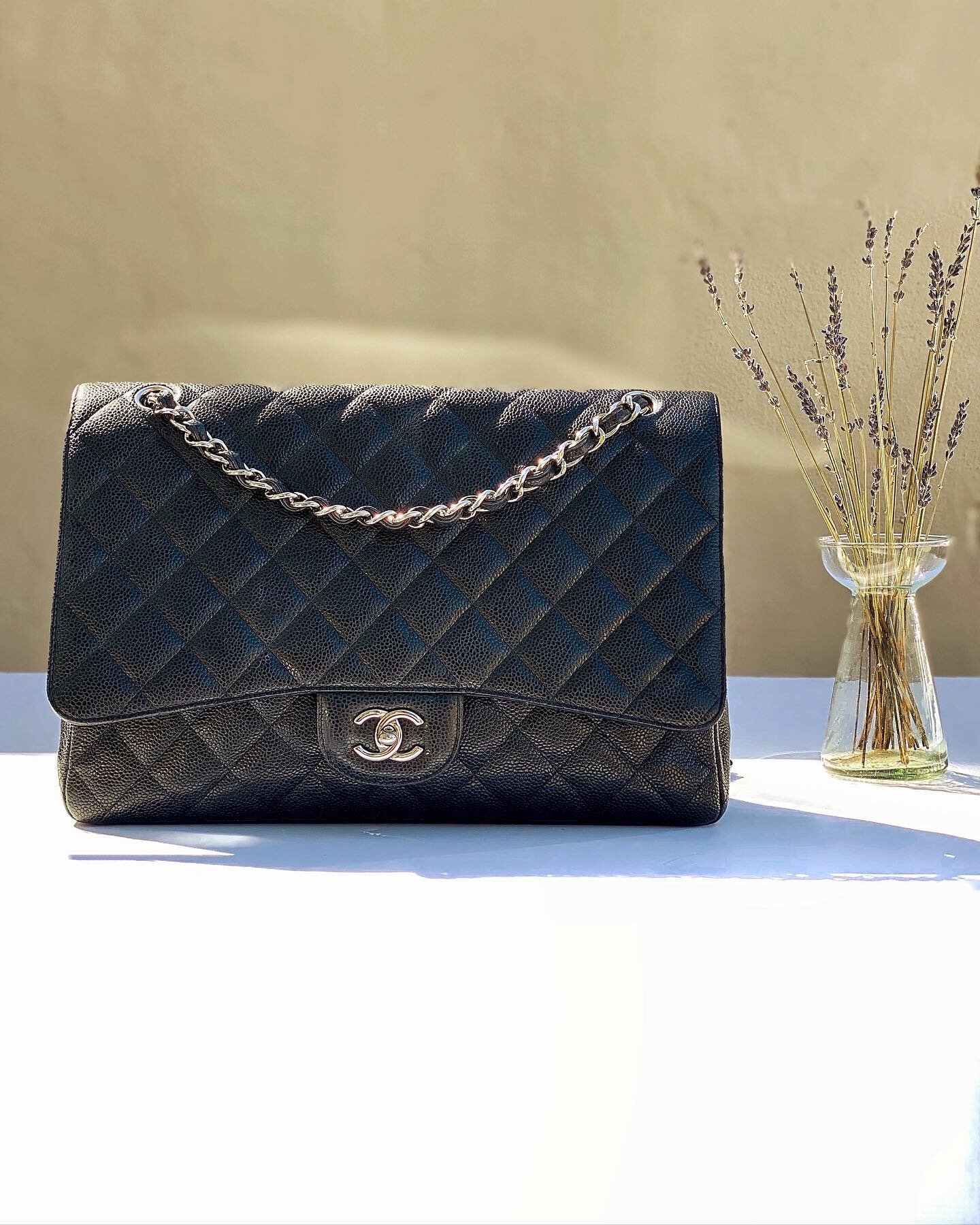 ReSale CHANEL: Shop Pre-Loved Circular handbags – COCOON