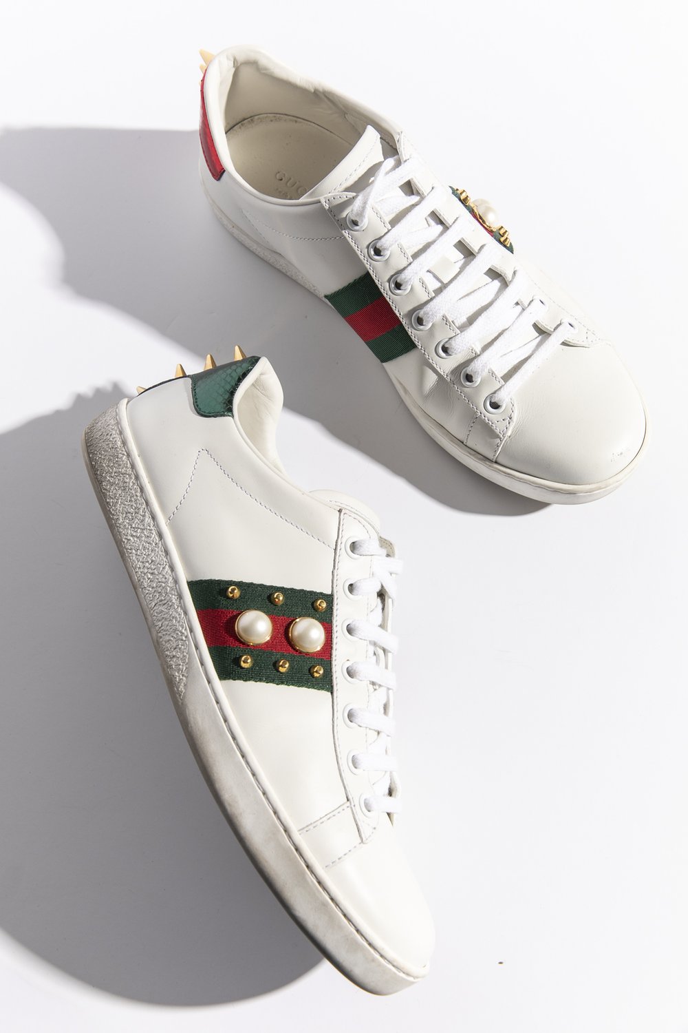 Krudt kaste støv i øjnene tjener GUCCI White Pearl Red & Green Sneakers (Sz. 38.5) — MOSS Designer  Consignment