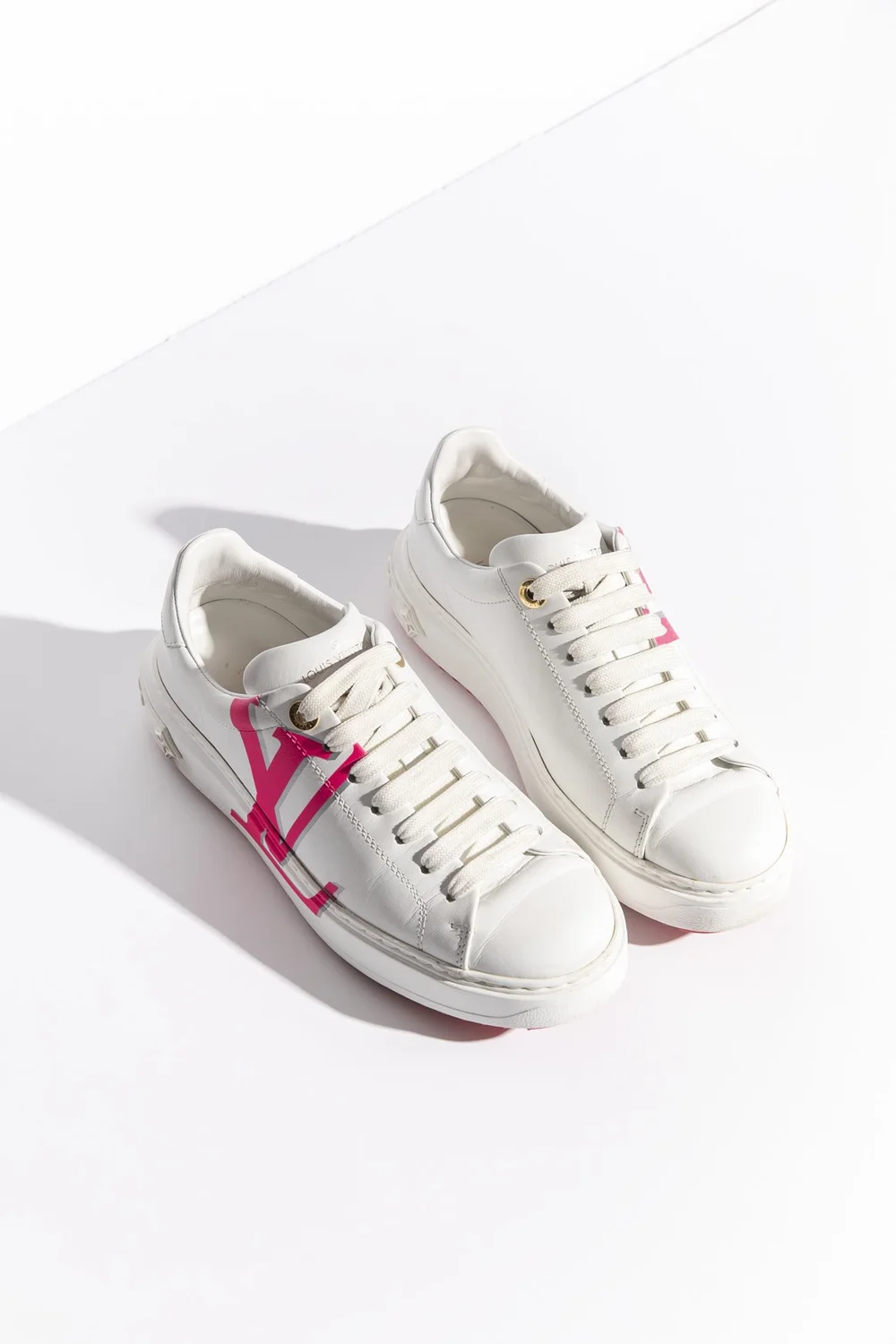 louis vuitton sneakers white