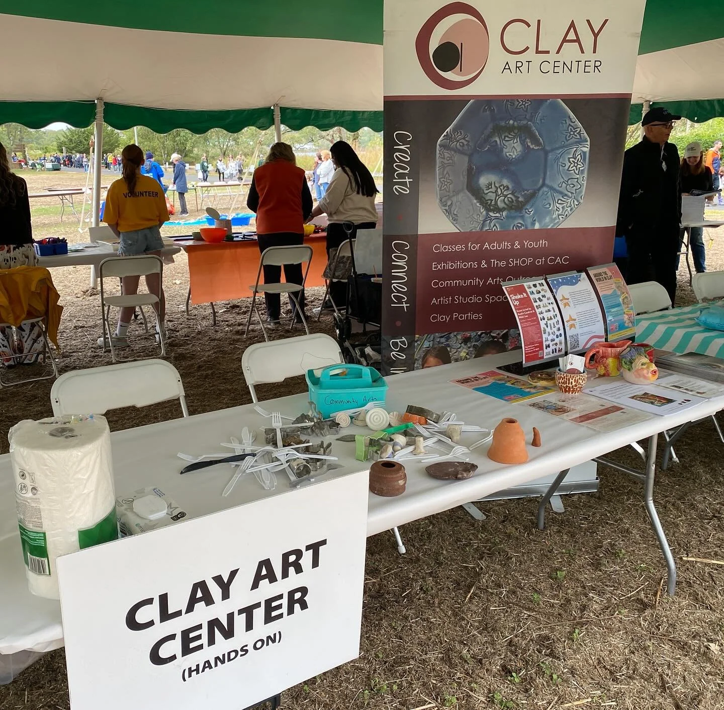 Thank you to everyone who visited our clay tables yesterday at the Edith Read Wildlife Sanctuary&rsquo;s Fall Fest and the Fall Seed Swap at the Port Chester&ndash;Rye Brook Library. We love to share clay with our community!

Learn more about our Com
