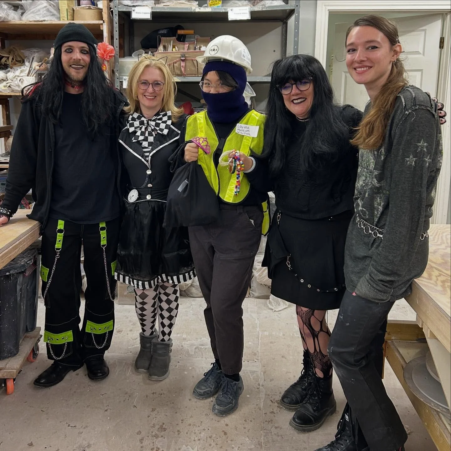 Happy Halloween to all our Clay Art Center families and friends who celebrate! Several staff and artists joined in the fun today with some goth-inspired costumes. There might even be an art thief in there too!
#Halloween #Spooky #HalloweenCostume #C