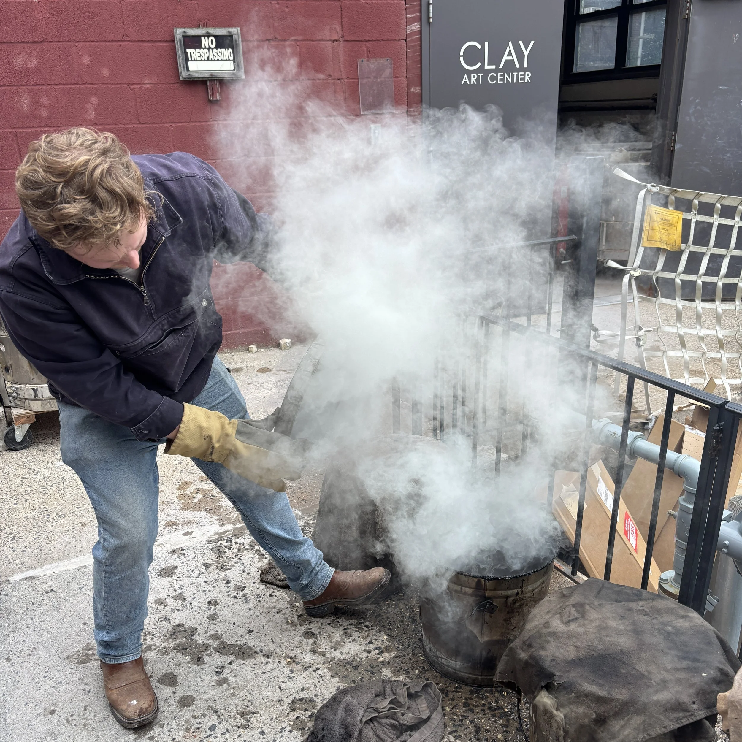 Staff raku 2025-17.JPG
