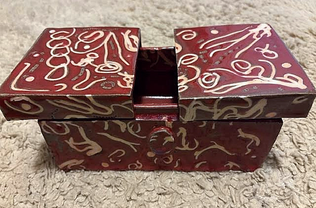 Jewelry Box - Victoria Sweet.png