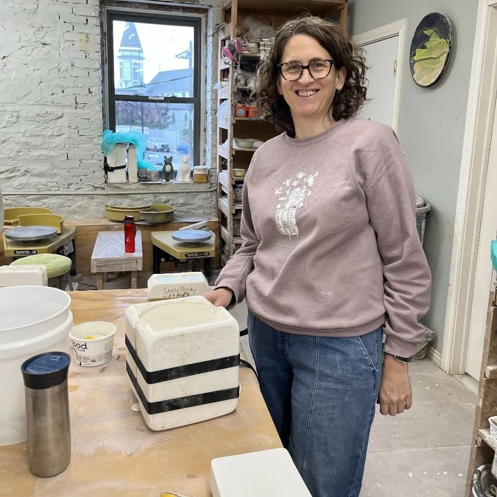 With 2026 on the horizon, Clay Art Center Executive Director Emily Peck shares some of her favorite moments from the past year. From the first ever staff exhibition (now to be an annual tradition) to Spongebob making his way into Around the World in 