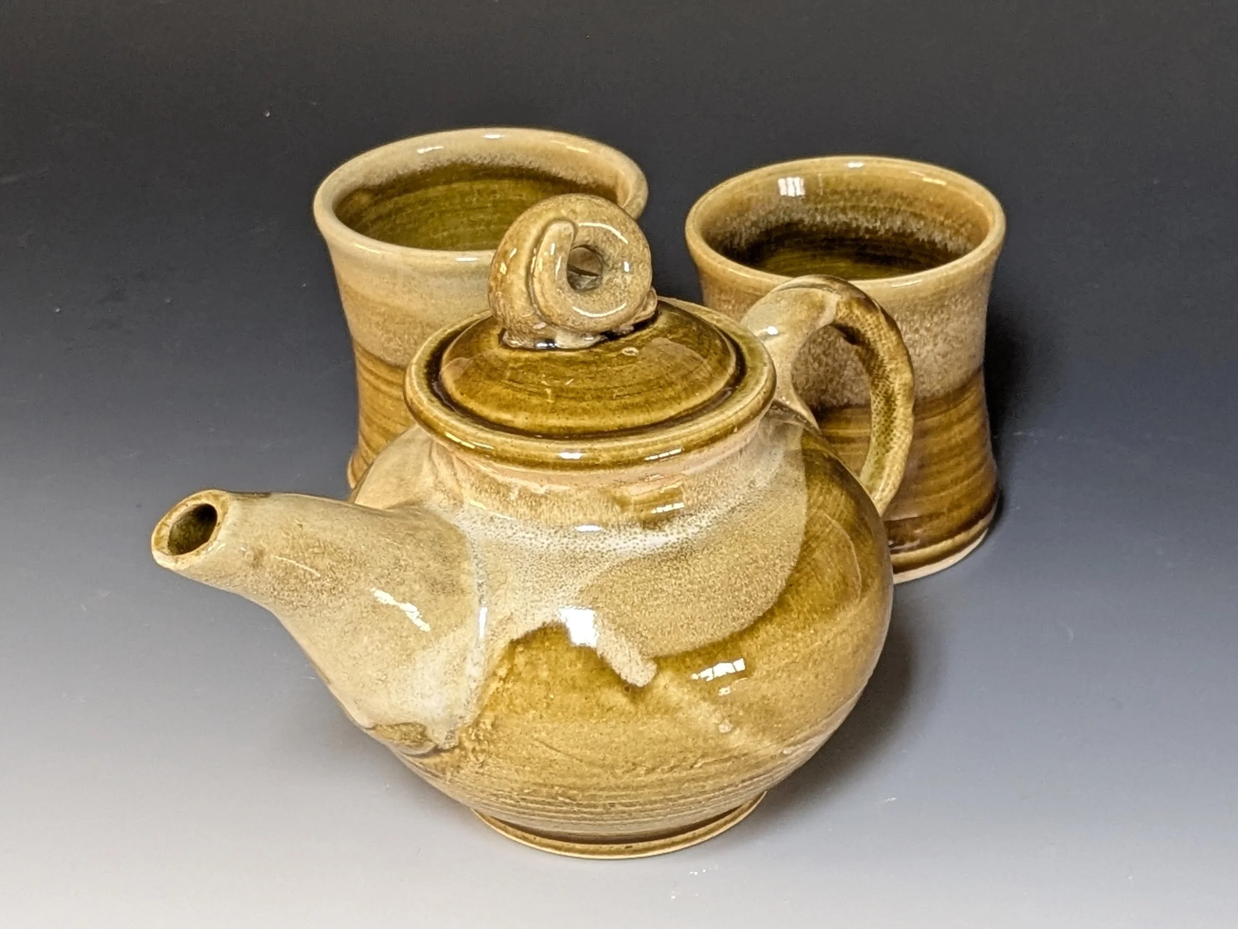 Snow White over Honey Tea set.jpg