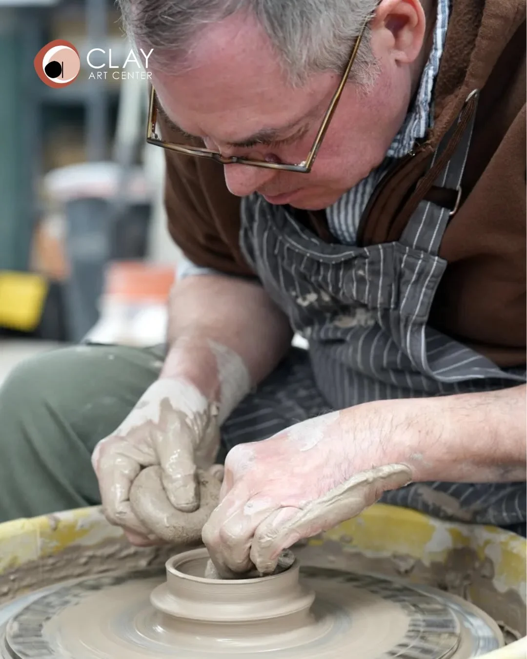 Thank you to @lohud and photojournalist @taniasavayan for taking the time to visit Clay Art Center recently and highlight our creative community on lohud.com

Despite the snow, our classrooms and studios were busy with activities from artists making 