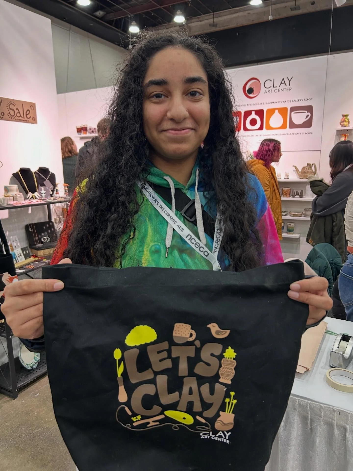 Congratulations to our @nceca raffle winners Starr, Joshua, and Siobhan! Thank you for following us on Instagram. We hope you enjoy your @clayartcenter swag 🔥

#nceca #winner #ceramics #pottery #clayartcenter