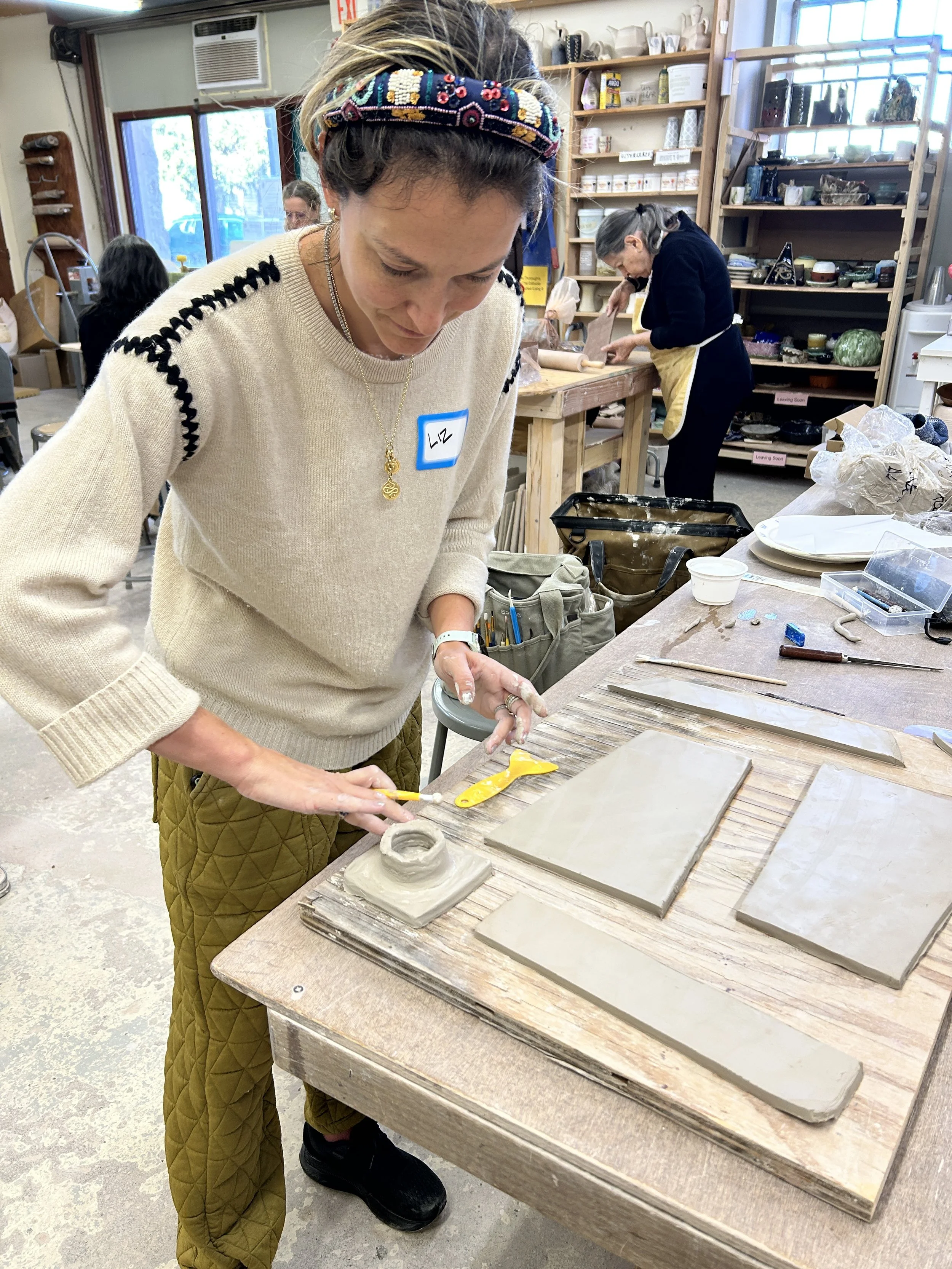 [Waitlist] Handbuilding for all Levels / Thursdays 10am