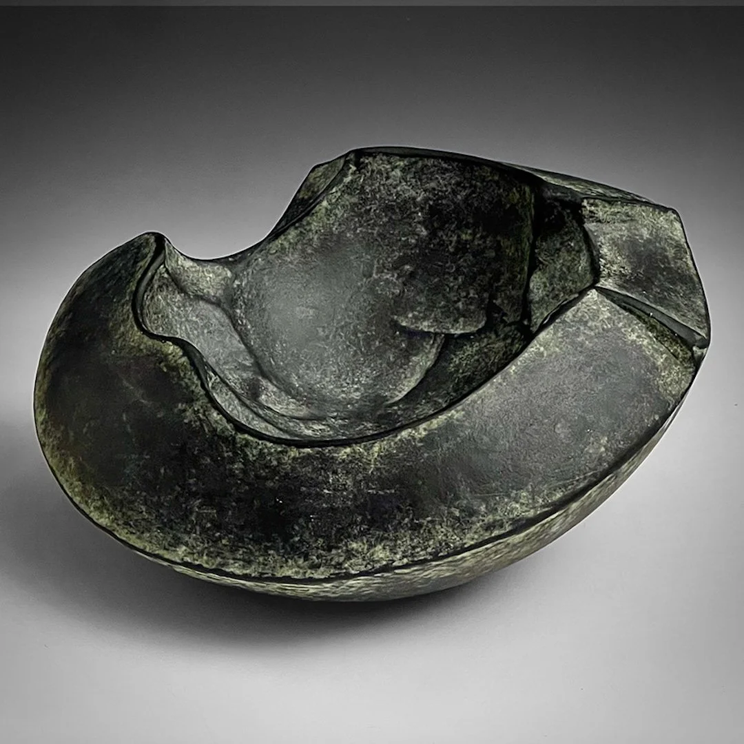 JonTownley_ClosedFragmentForm_PatinatedBlack_1080x1080.jpeg