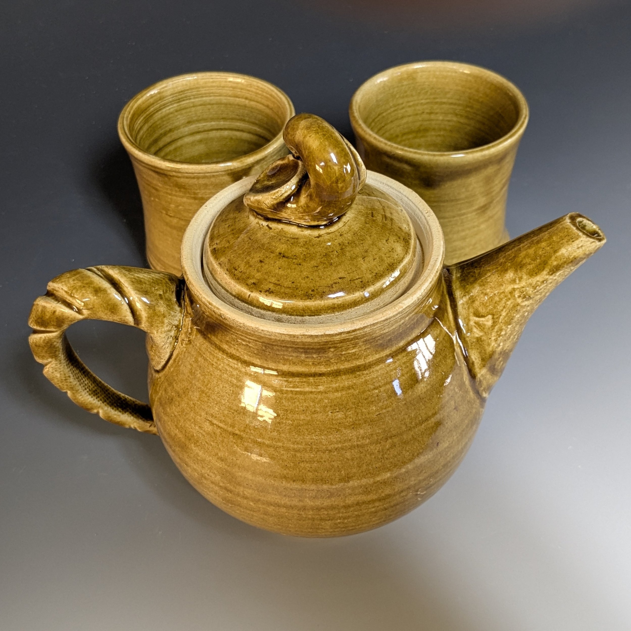 Bobby Scroggins Honey Tea Set