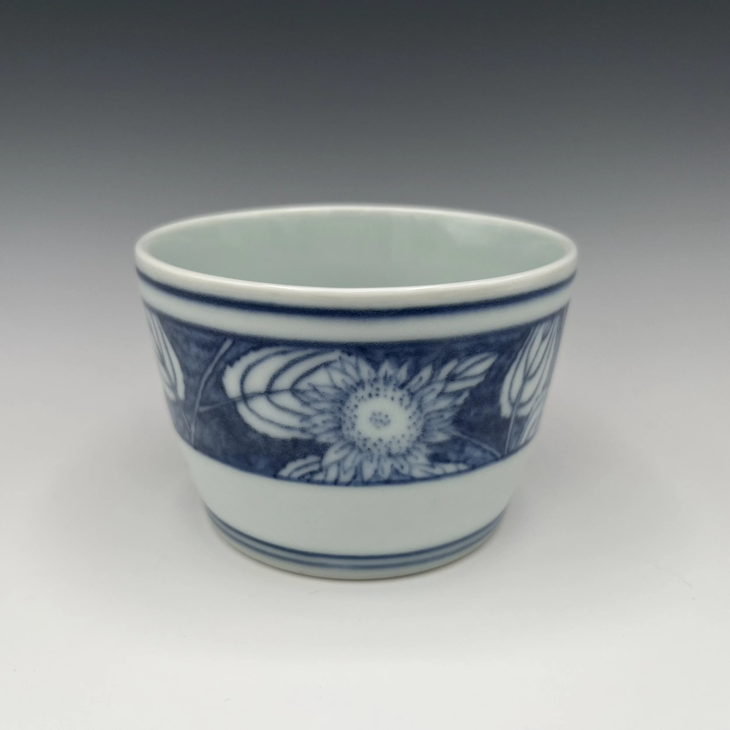Hatsumi Suyama Floral Cup