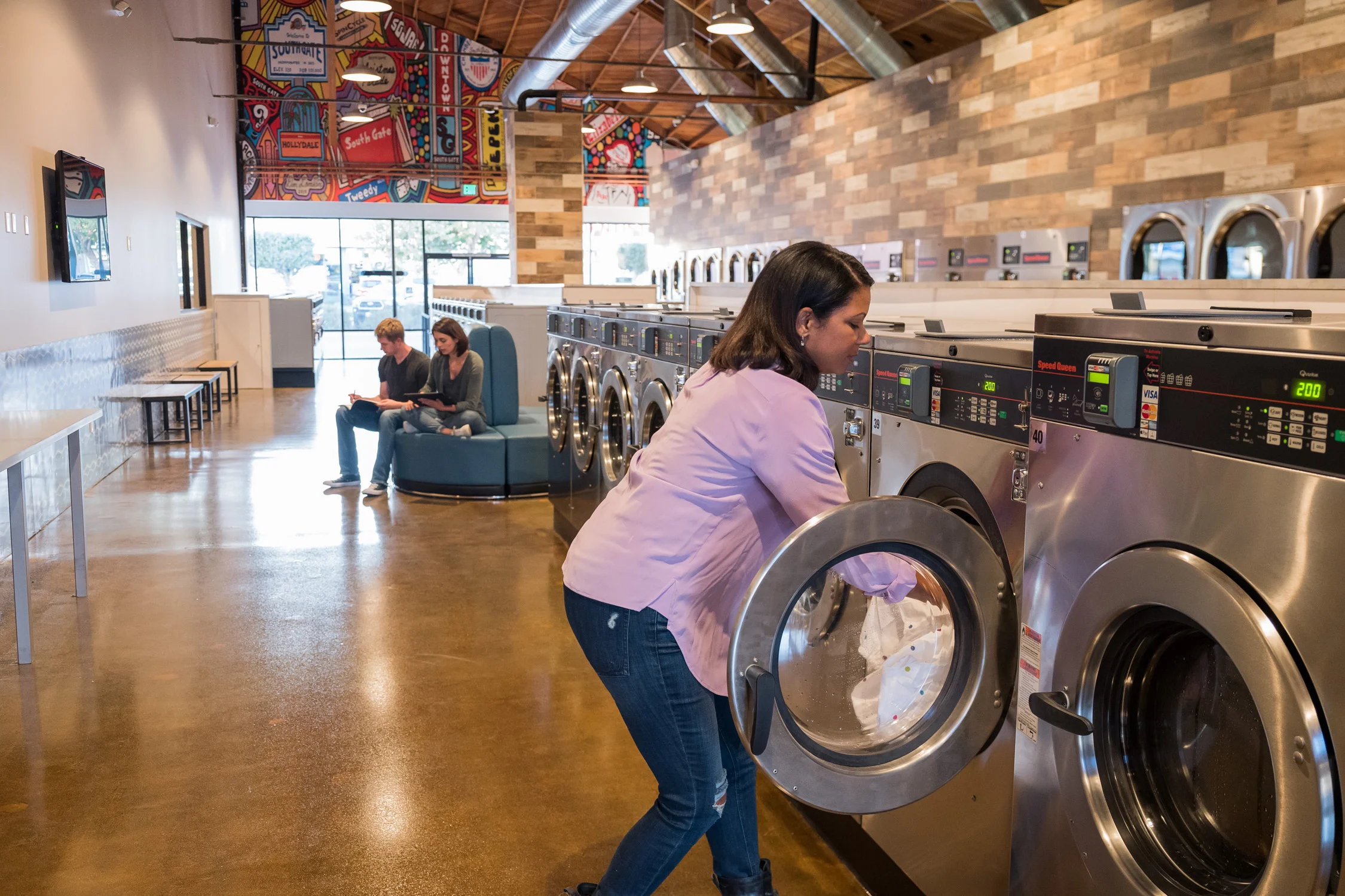 SpinCycle Laundry Lounge South Gate Laundromat