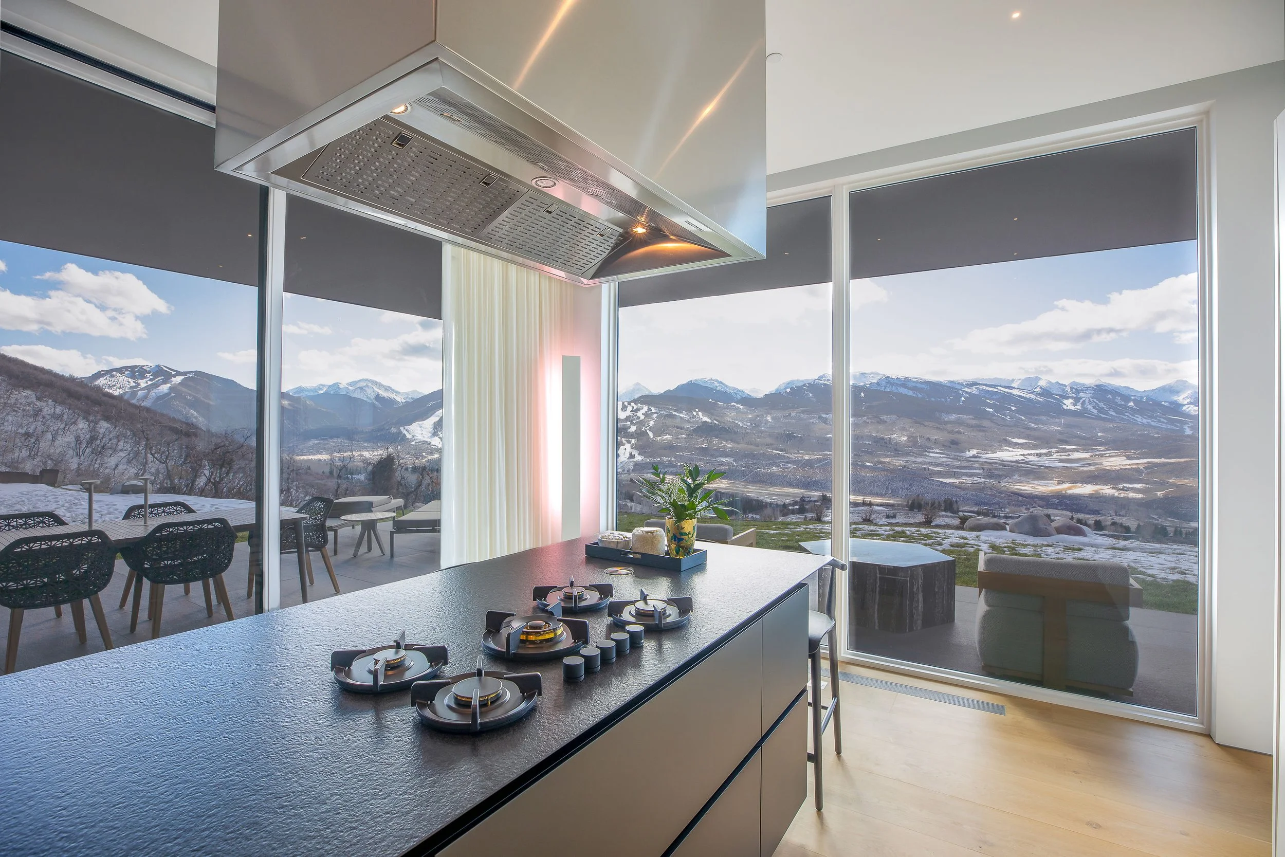 542CarrollDriveInterior-48 copy.jpg