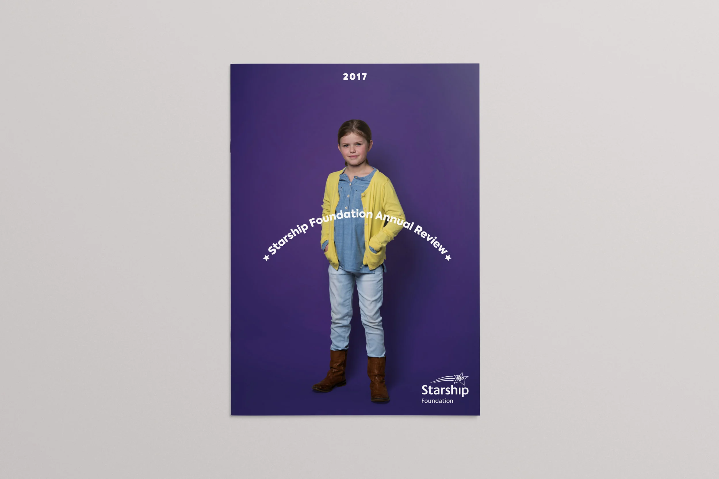 Angle 90 - Cover Closed.jpg