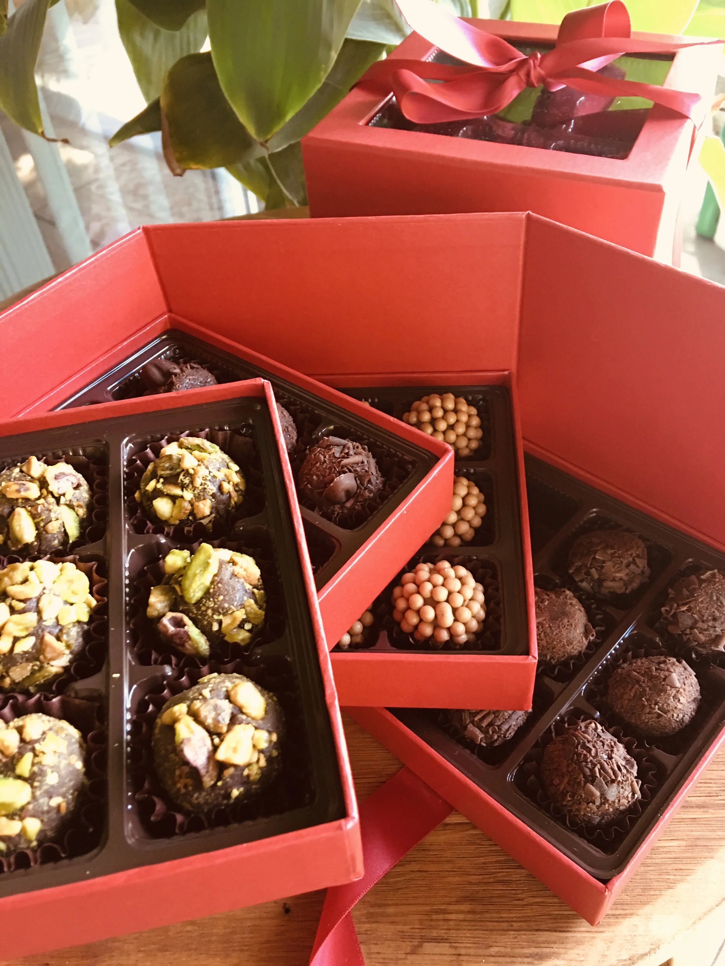 luxure boxIMG_8241.jpg