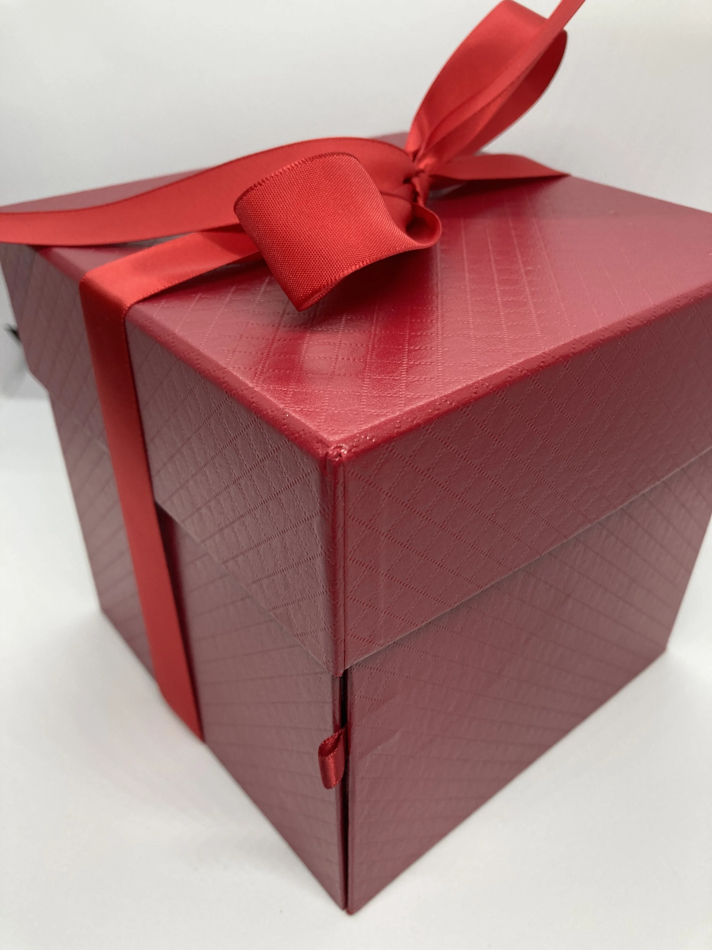 RED BOX 36 PIECESIMG_1777.JPG