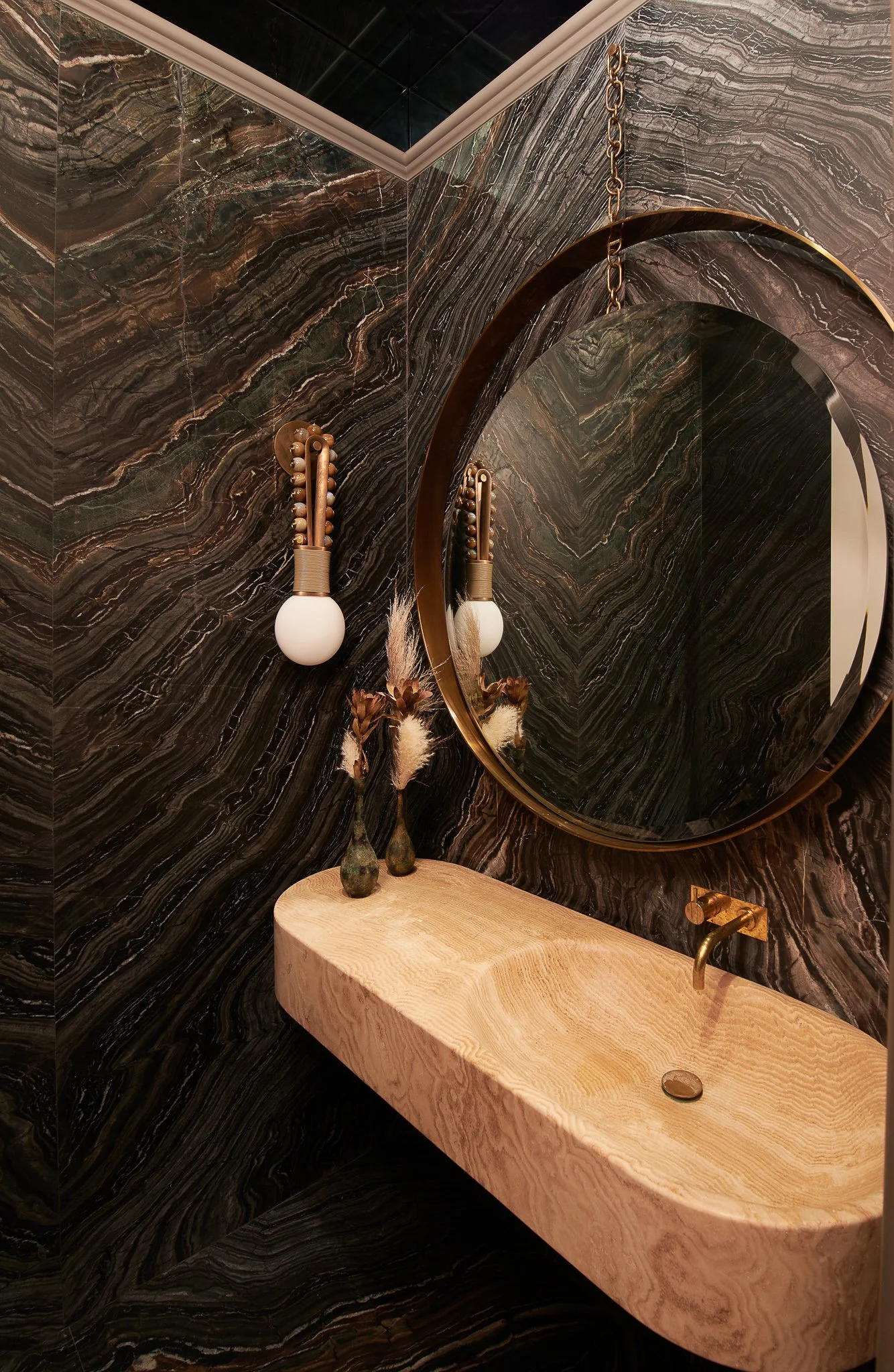 Luxury contemporary marble bathroom in New York City Penthouse
