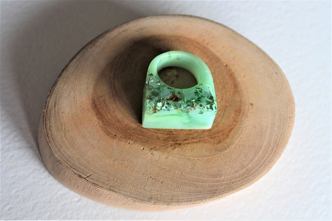 RingMintGreenIMG_8806 (2).JPG