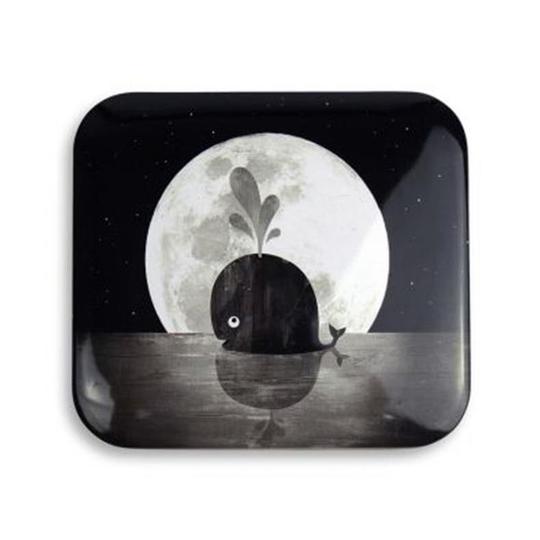 Pocket Tin Whale Moon - Monster Thtreads