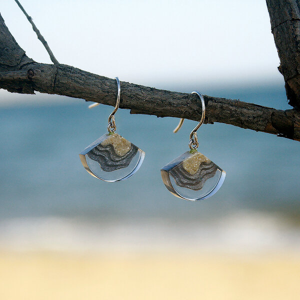 Bight Dangle Earrings - BoldB