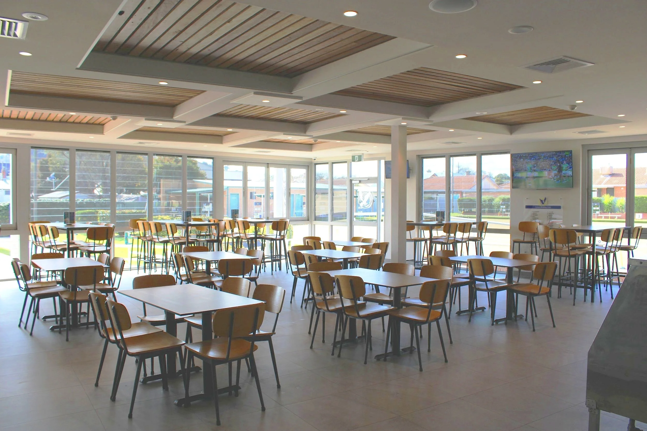 Cowra Bowling and Recreation Club — Visit Cowra