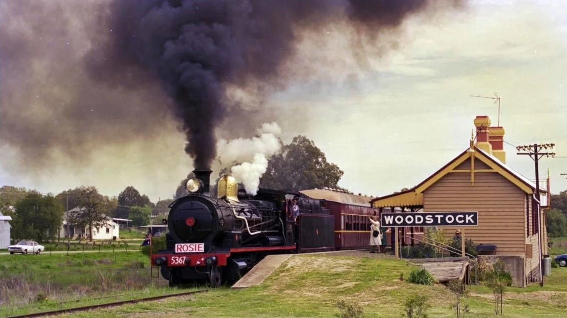 woodstock-railway-station-visit-cowra