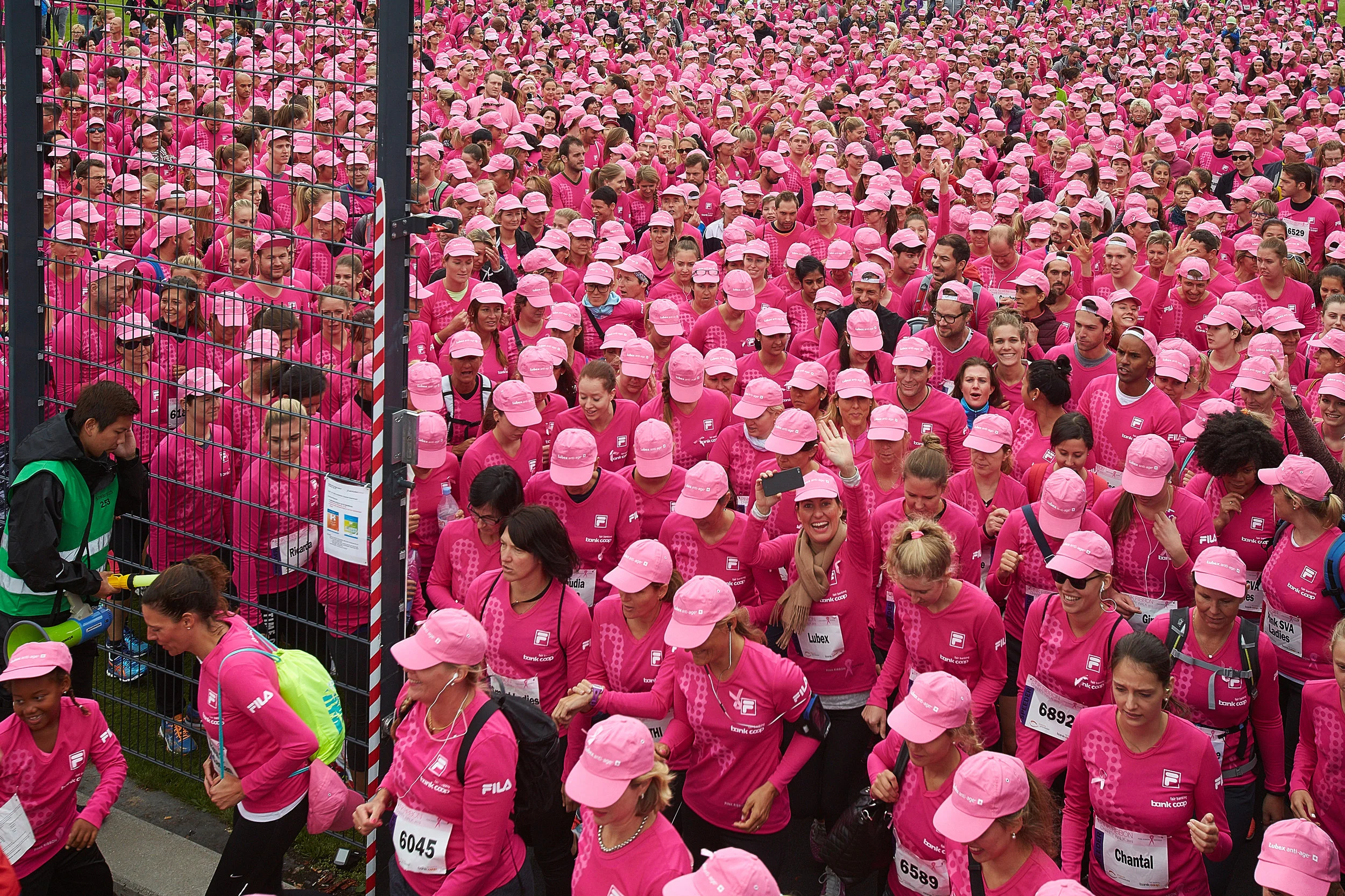 Pink Ribbon Charity Walk for Canon Schweiz