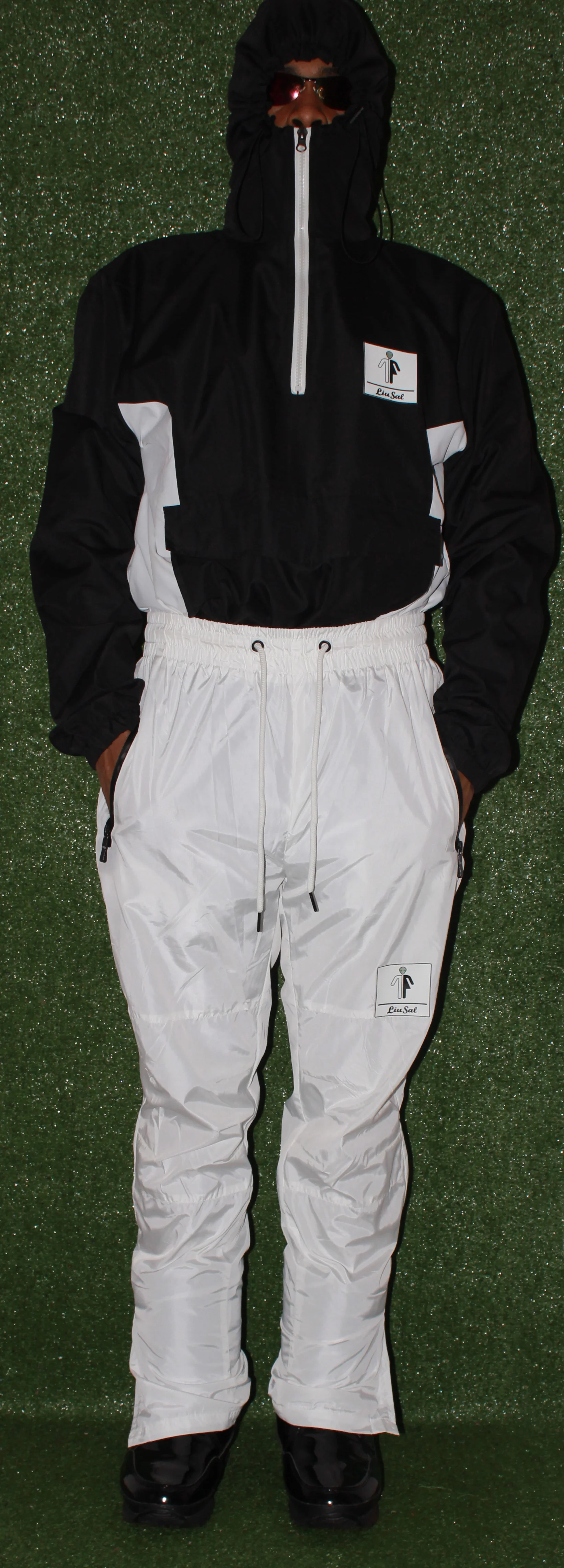 WHITE BLACK .jpg