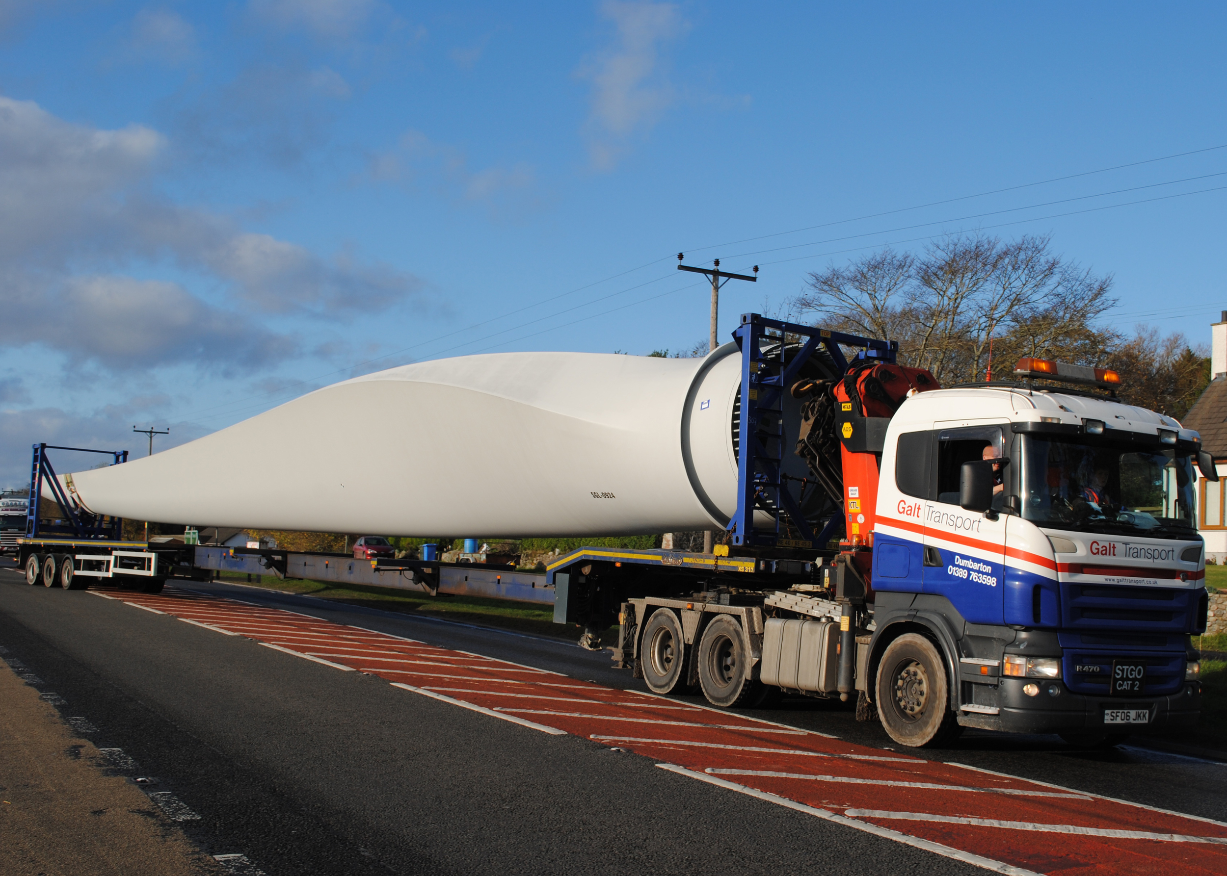 Abnormal load of wind turbine blade