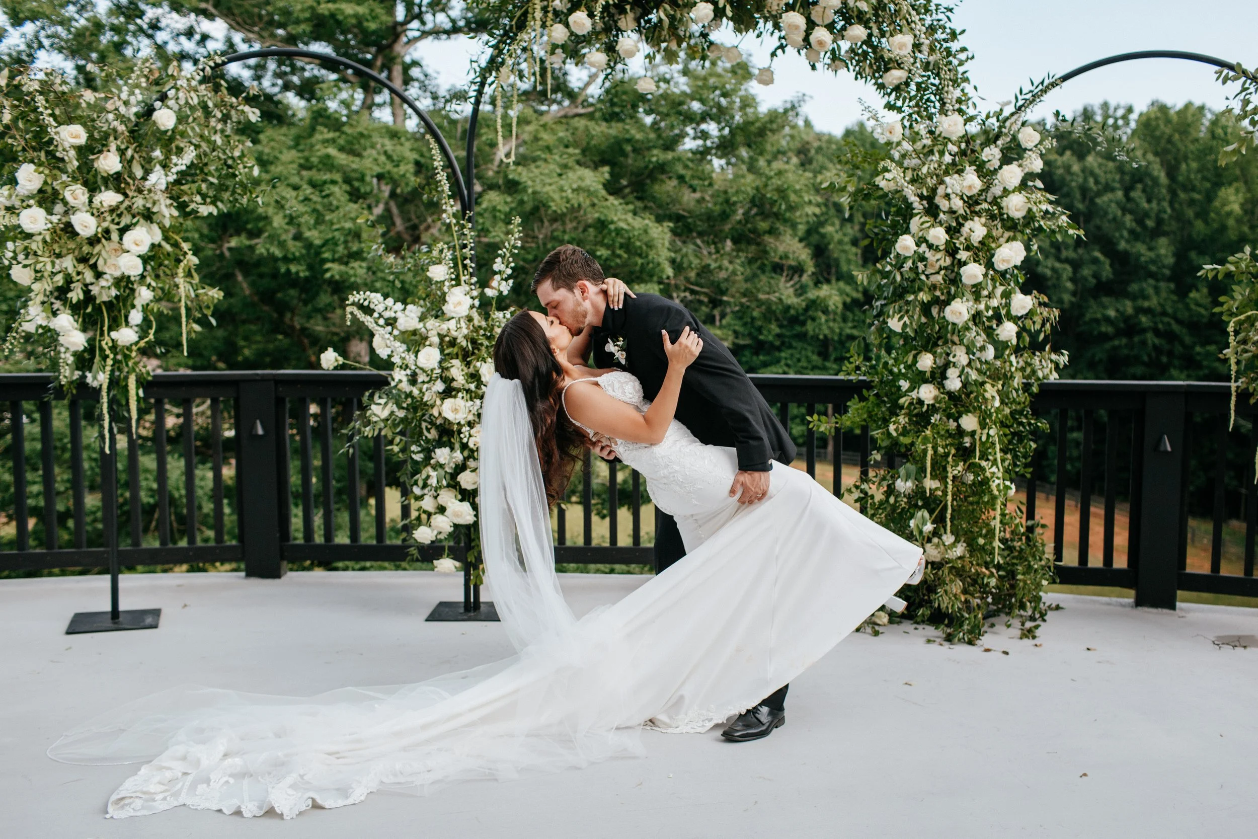 Meet The Revere: A NEW Magnificent Wedding Venue in Dawsonville