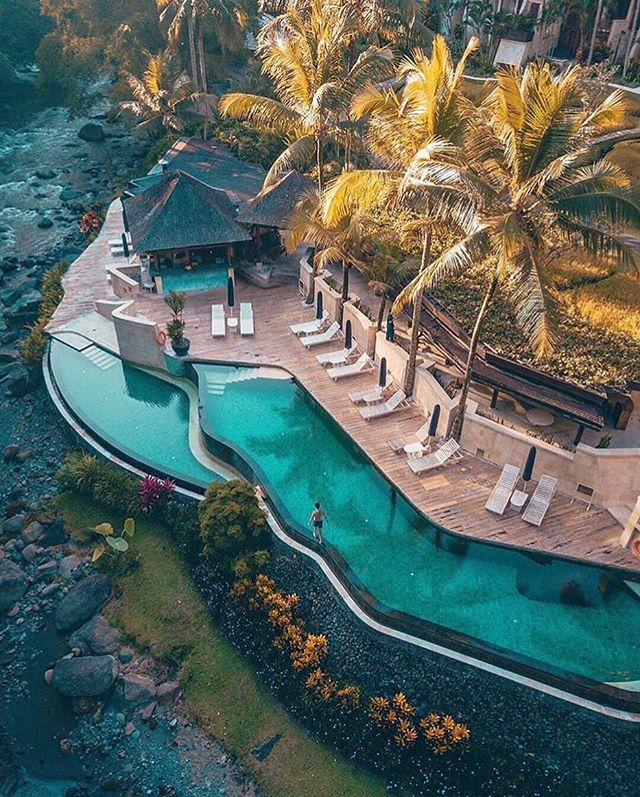 Paradise nestled within the  lush Ayung River Valley in Ubud, Indonesia | Tag someone who would love this👇
.
.
.
Photo by @mgtenazas