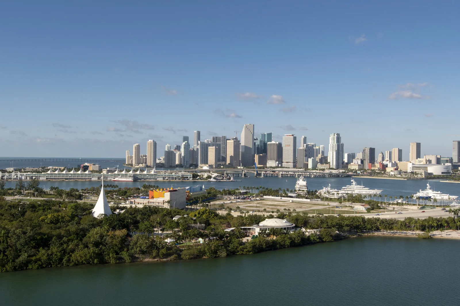 02 Downtown View 2.jpg