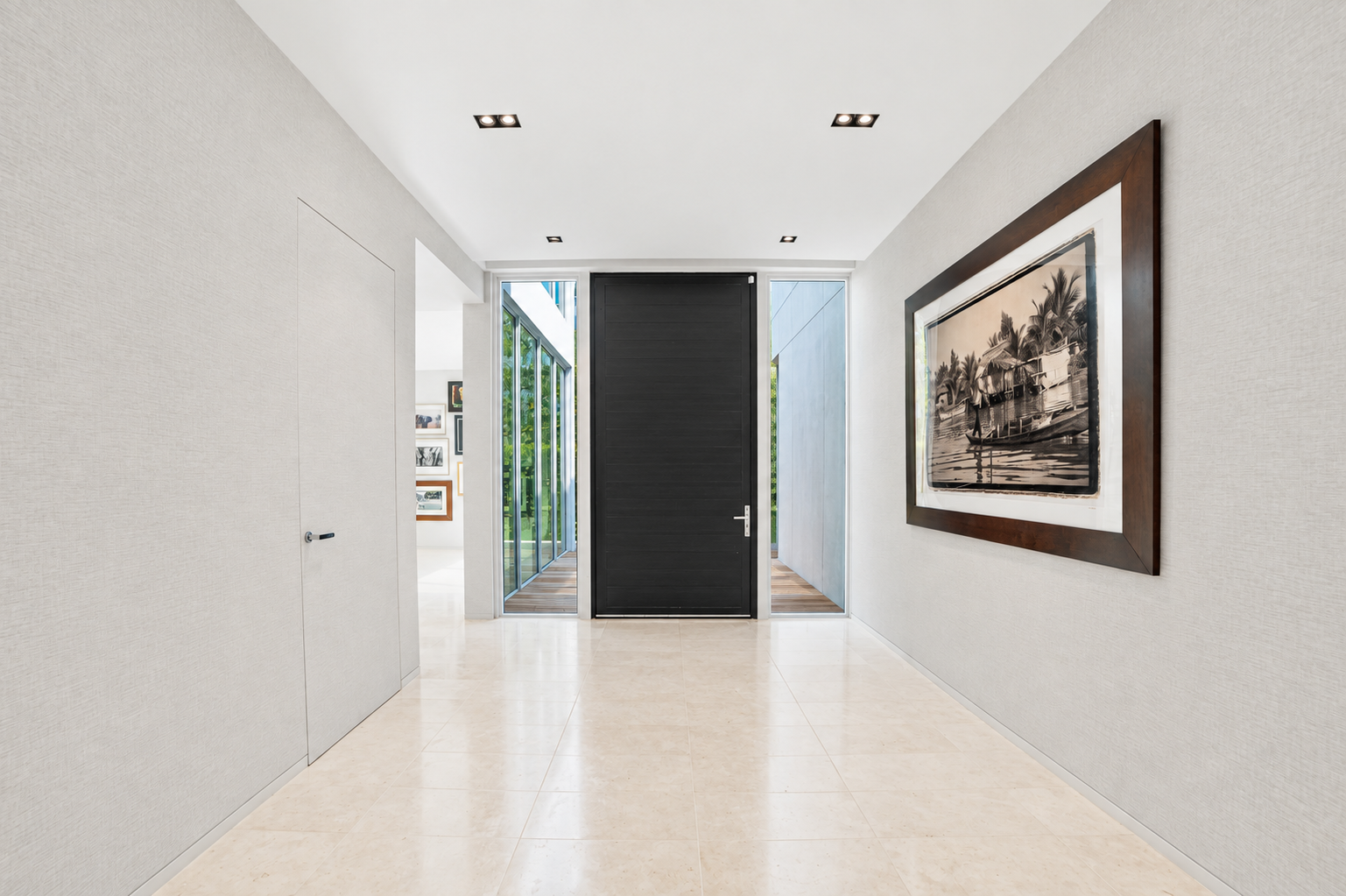 04 Foyer.png
