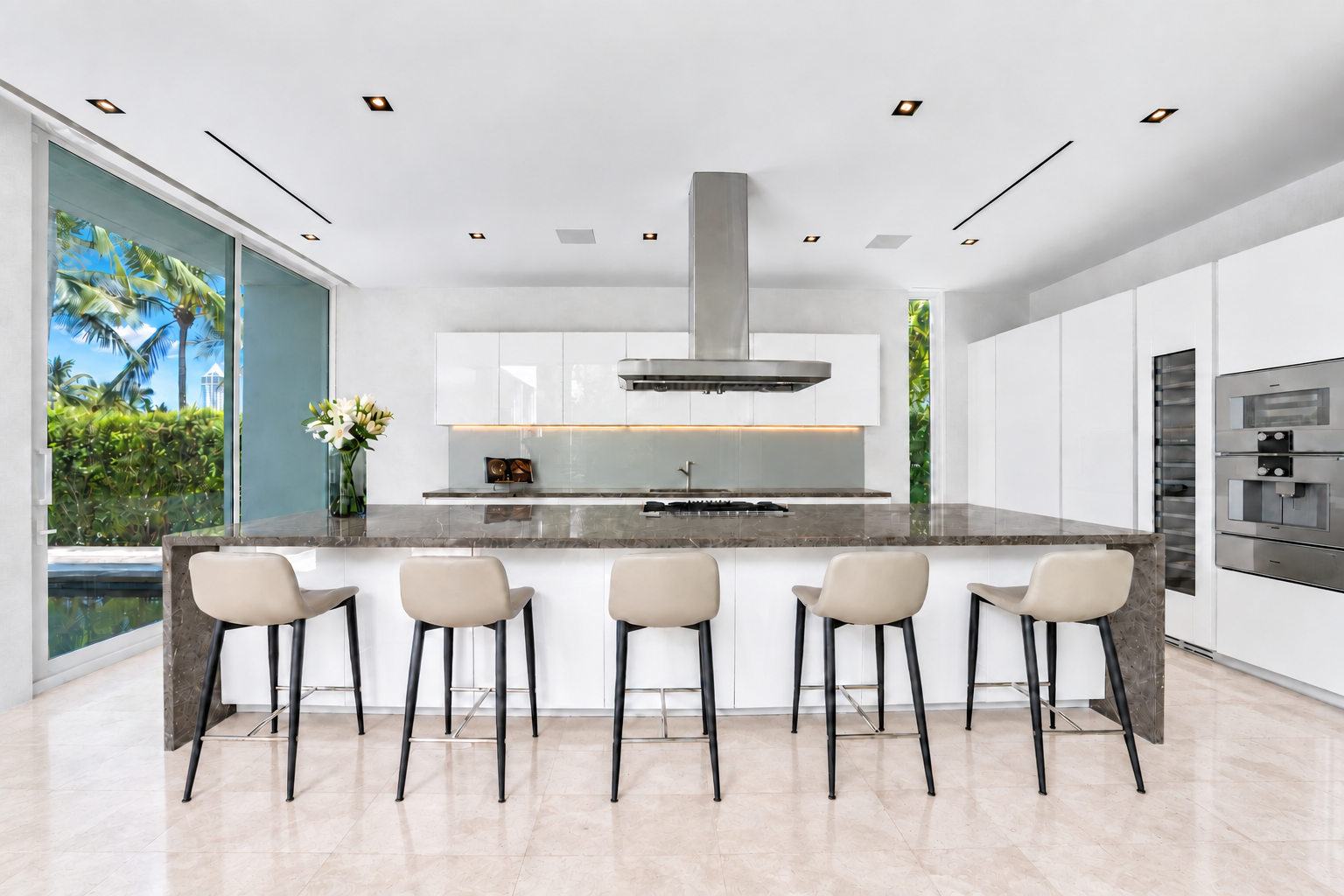 06 Kitchen 2.png