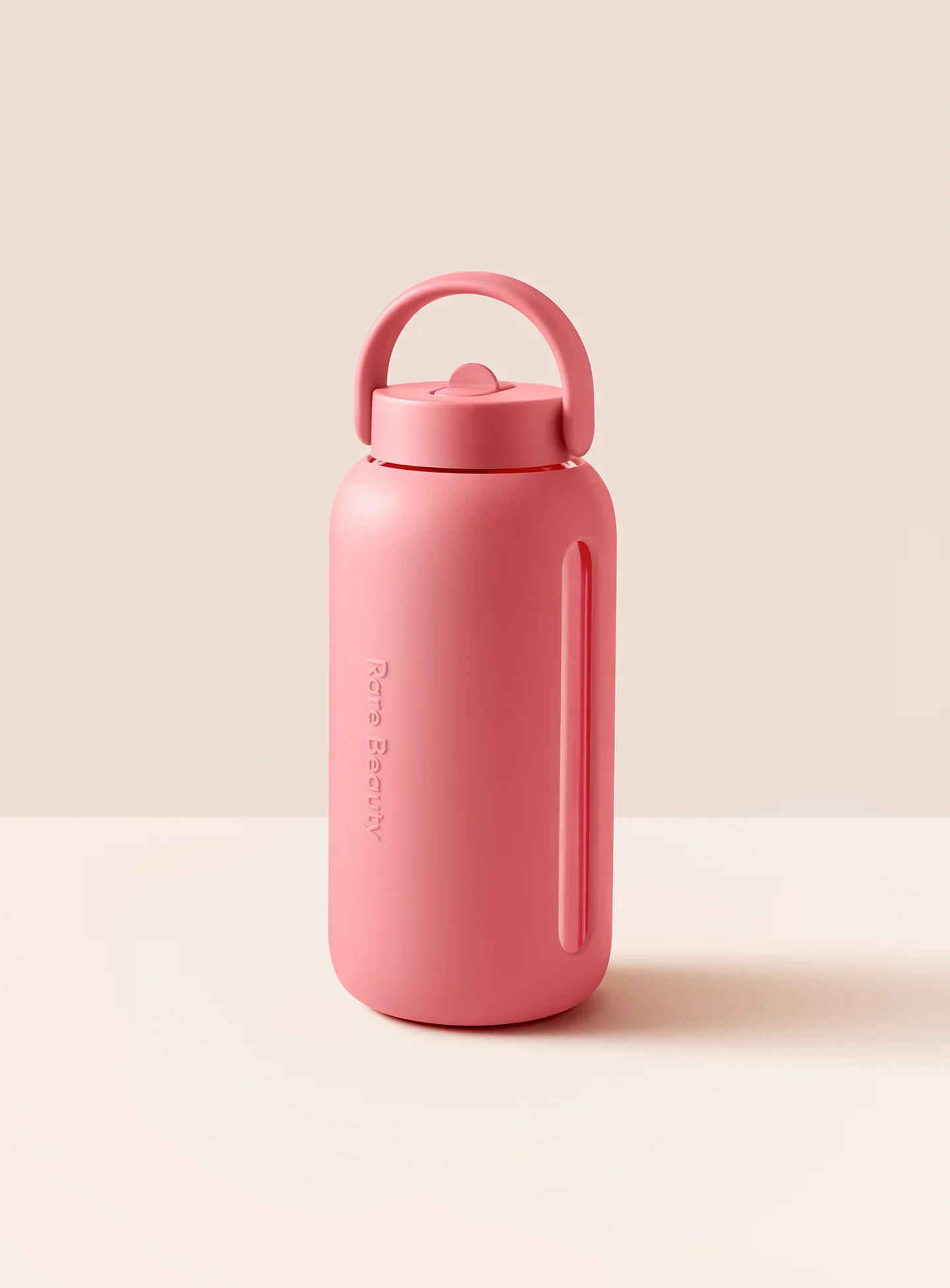 ECOMM-RB-BINK-DAY-BOTTLE-HAPPY-01 2.WEBP