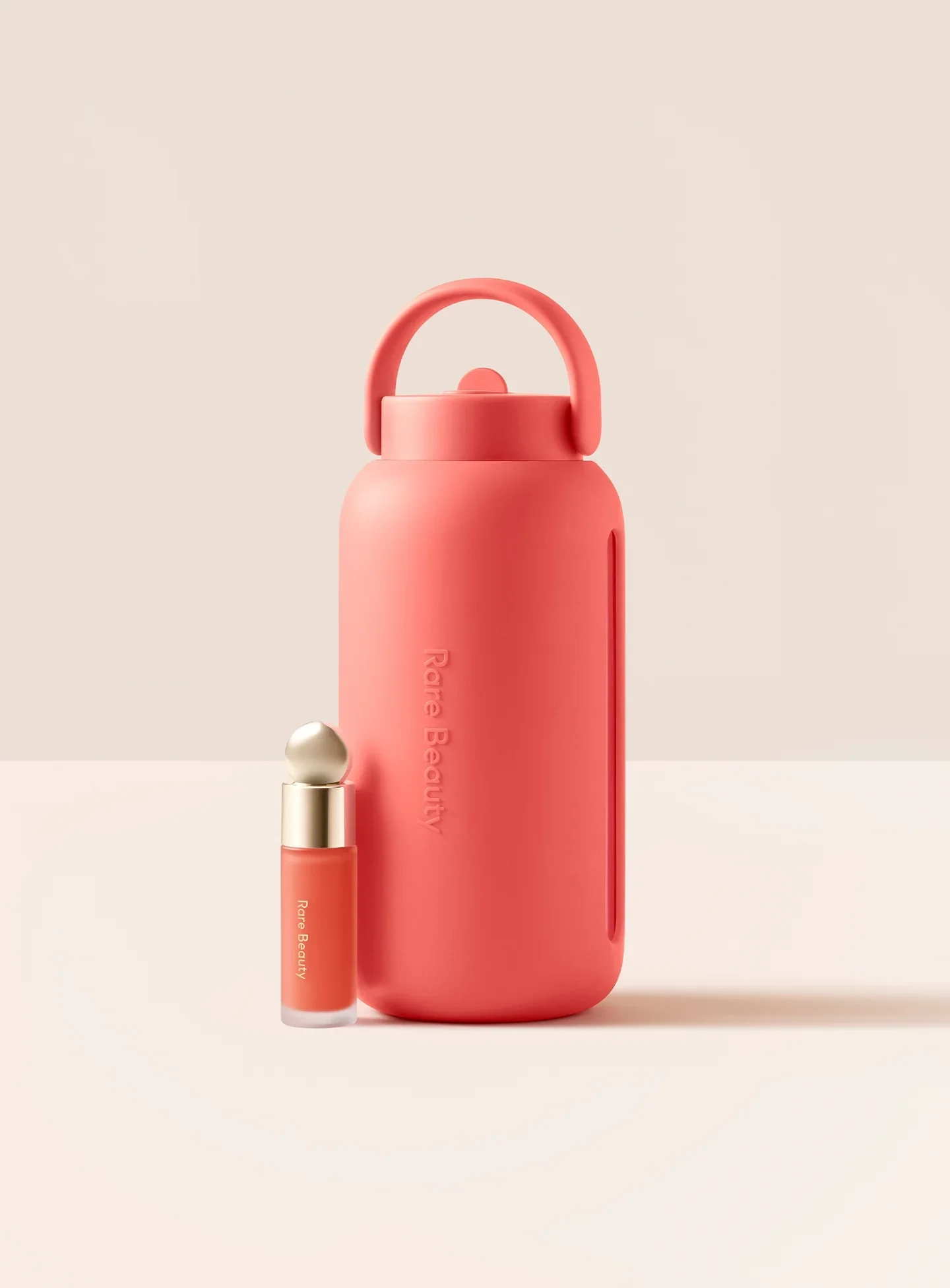 ECOMM-RB-BINK-DAY-BOTTLE-SP-LIQUID-BLUSH-JOY 2.WEBP