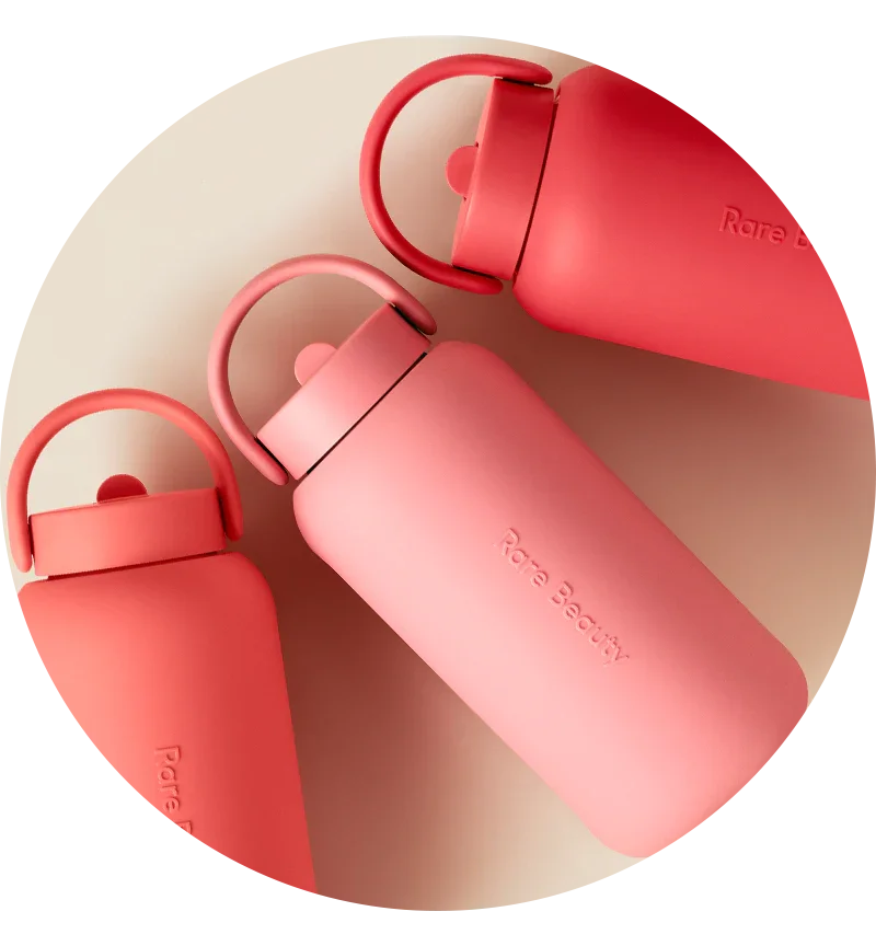 IMPERFECT-CIRCLE-RB-BINK-DAY-BOTTLE_800x 2.WEBP