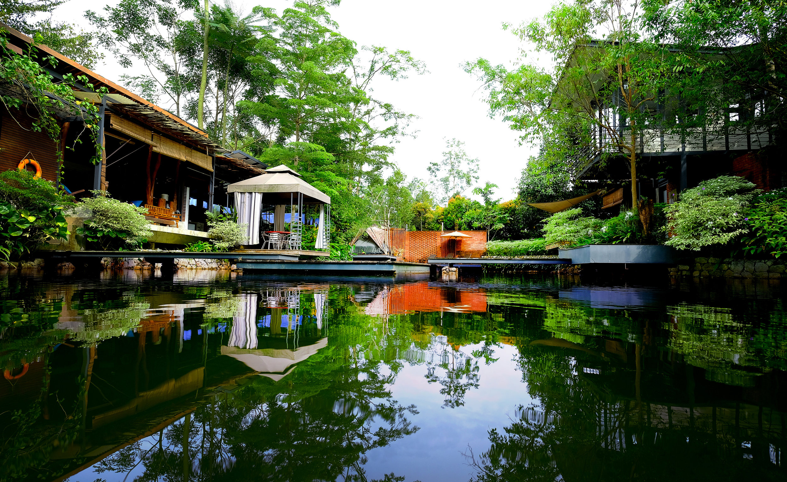 DusunRaja_dayview_lowres.jpg