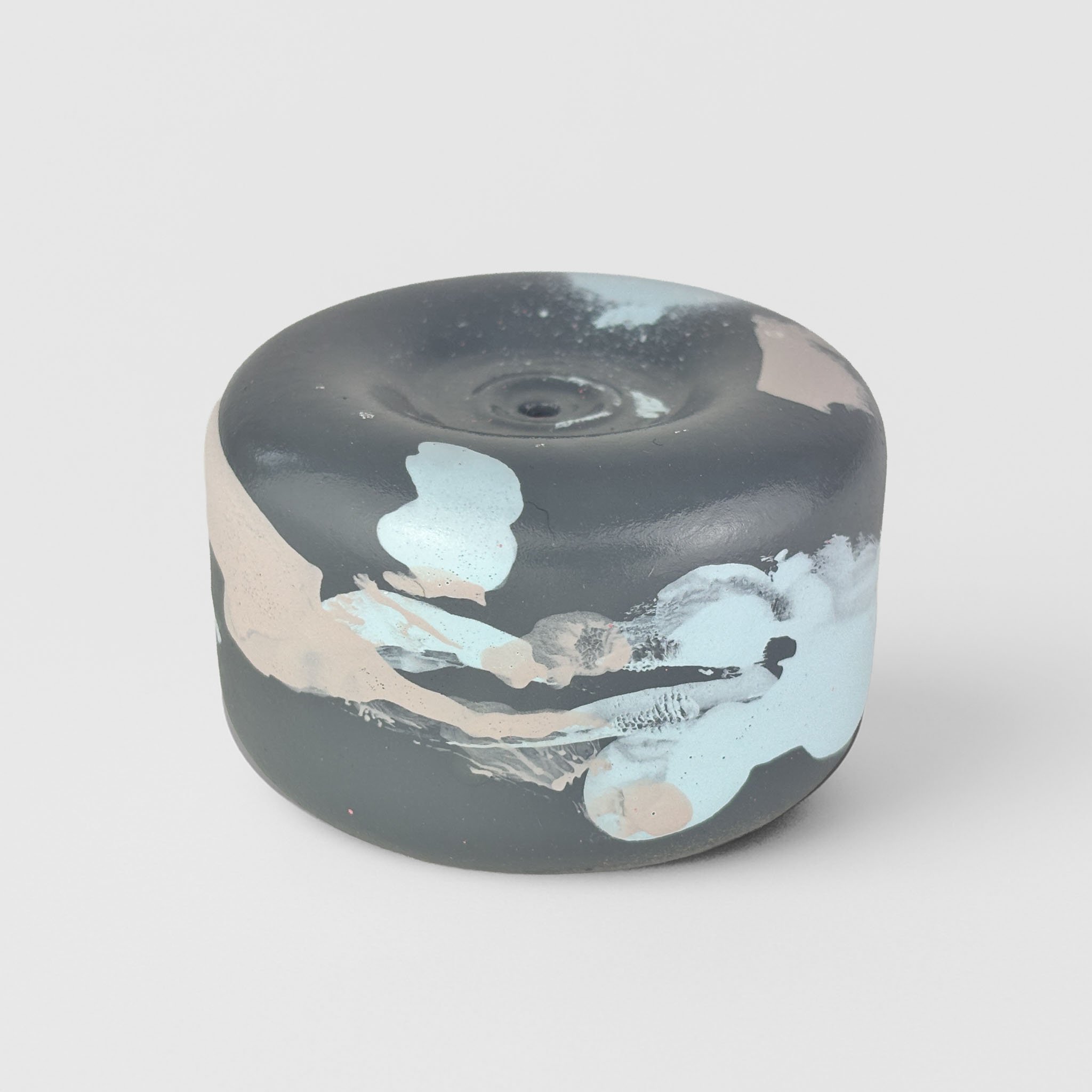 'BURNT' GREY CERAMIC SKATEWHEEL INCENSE HOLDER