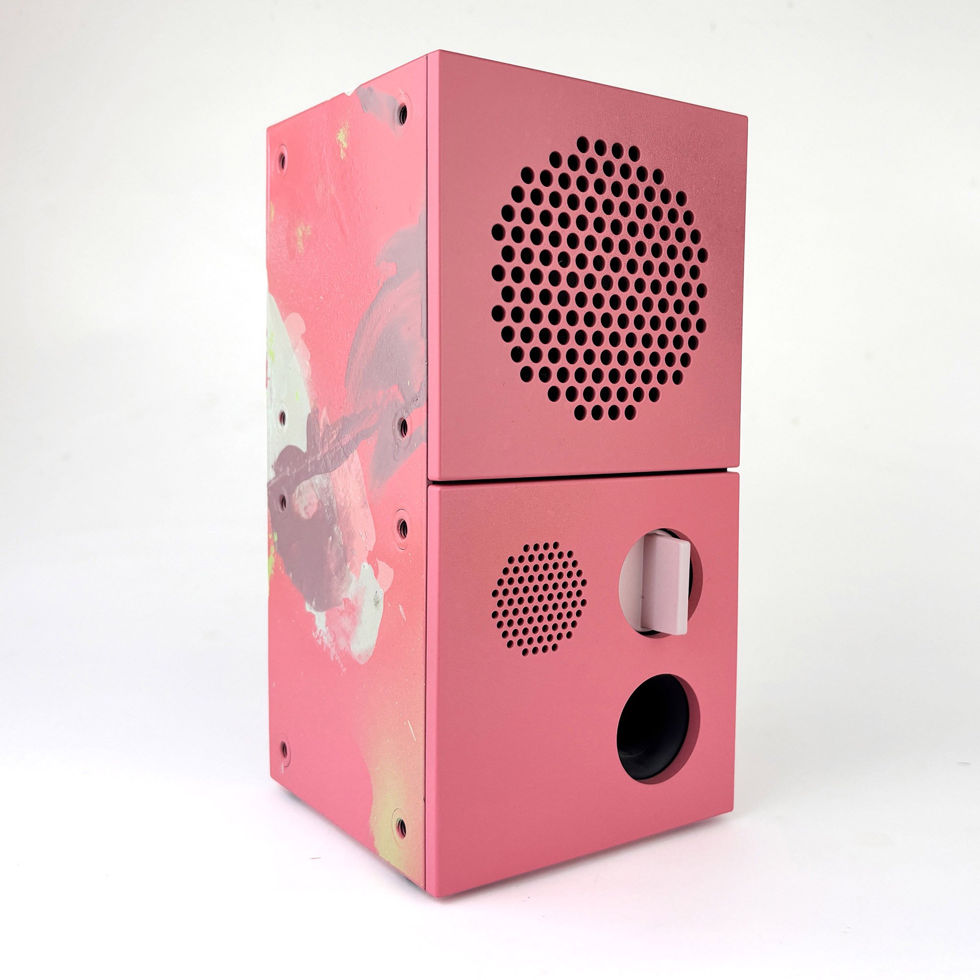'CHAMPION' SPEAKER (PINK)