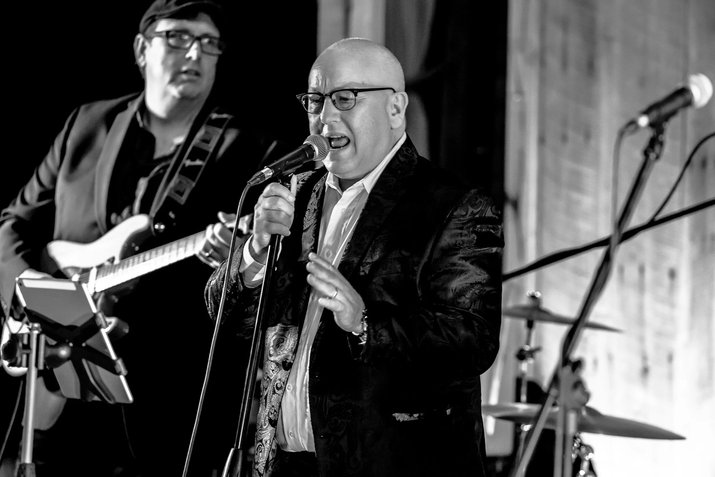 Live band at Highland Stables in Bowling Green, KY