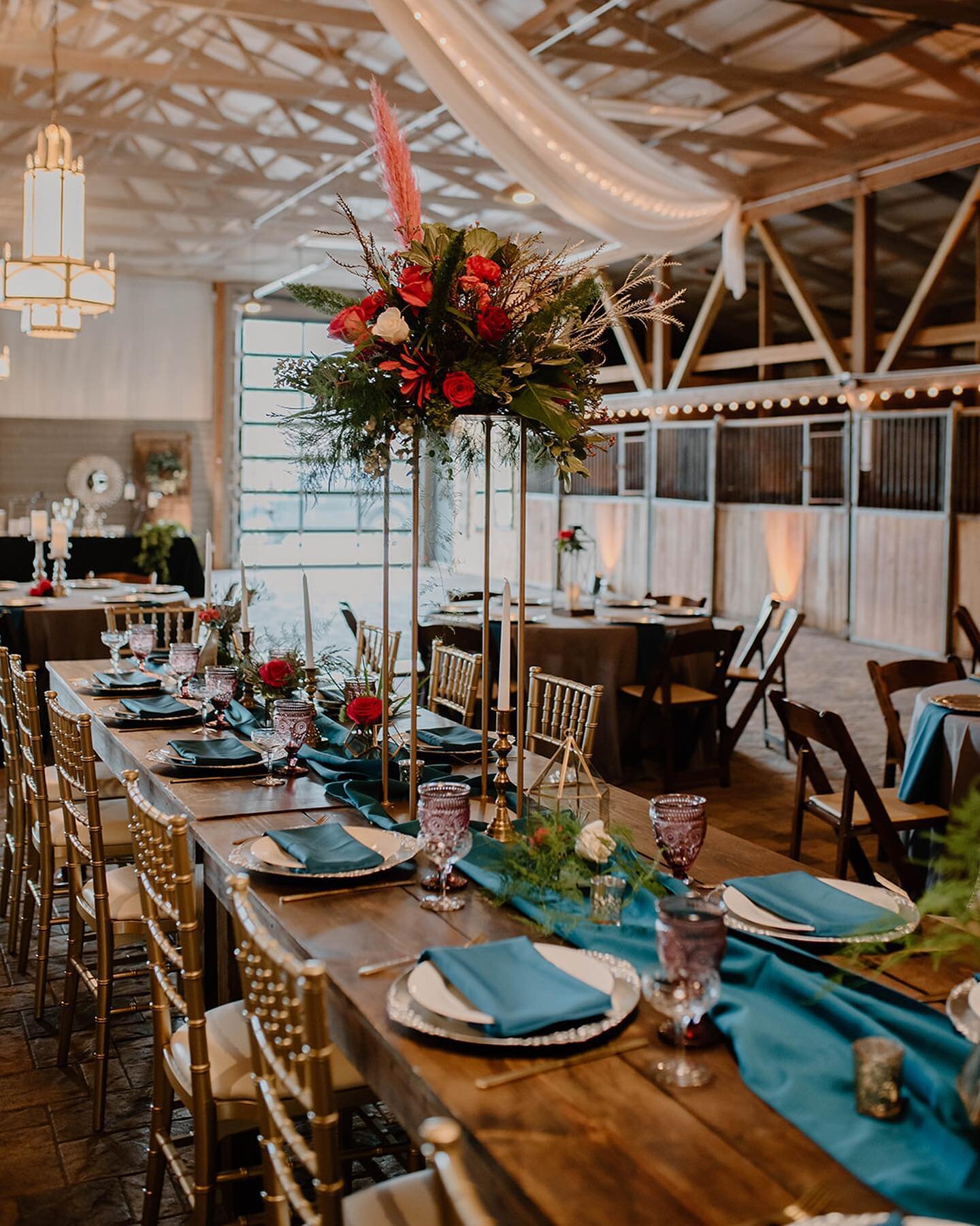 Kentucky Bride Magazine featured our styled shoot from January 2021 on their blog! Our inspiration was bold jewel tones and we let the vendors run with the idea. Click the link in bio for more pictures from the shoot 🤍 &bull;&bull;
Amazing vendors:
