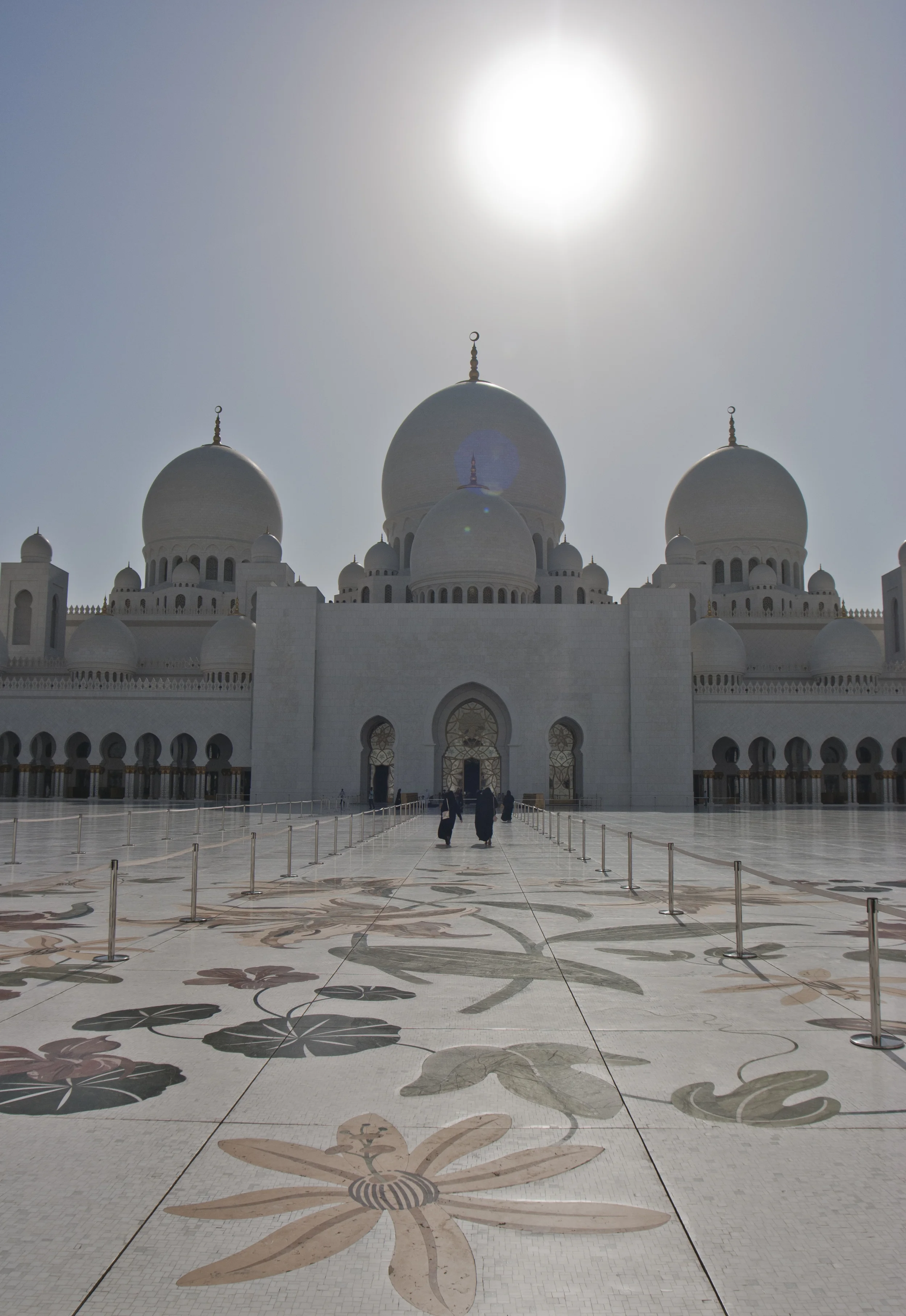 SHEIKH ZAYED MOSQUE