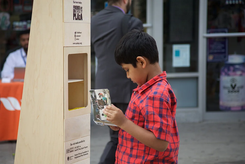 BEST+Uni_kiosk_2016_15+small.jpg