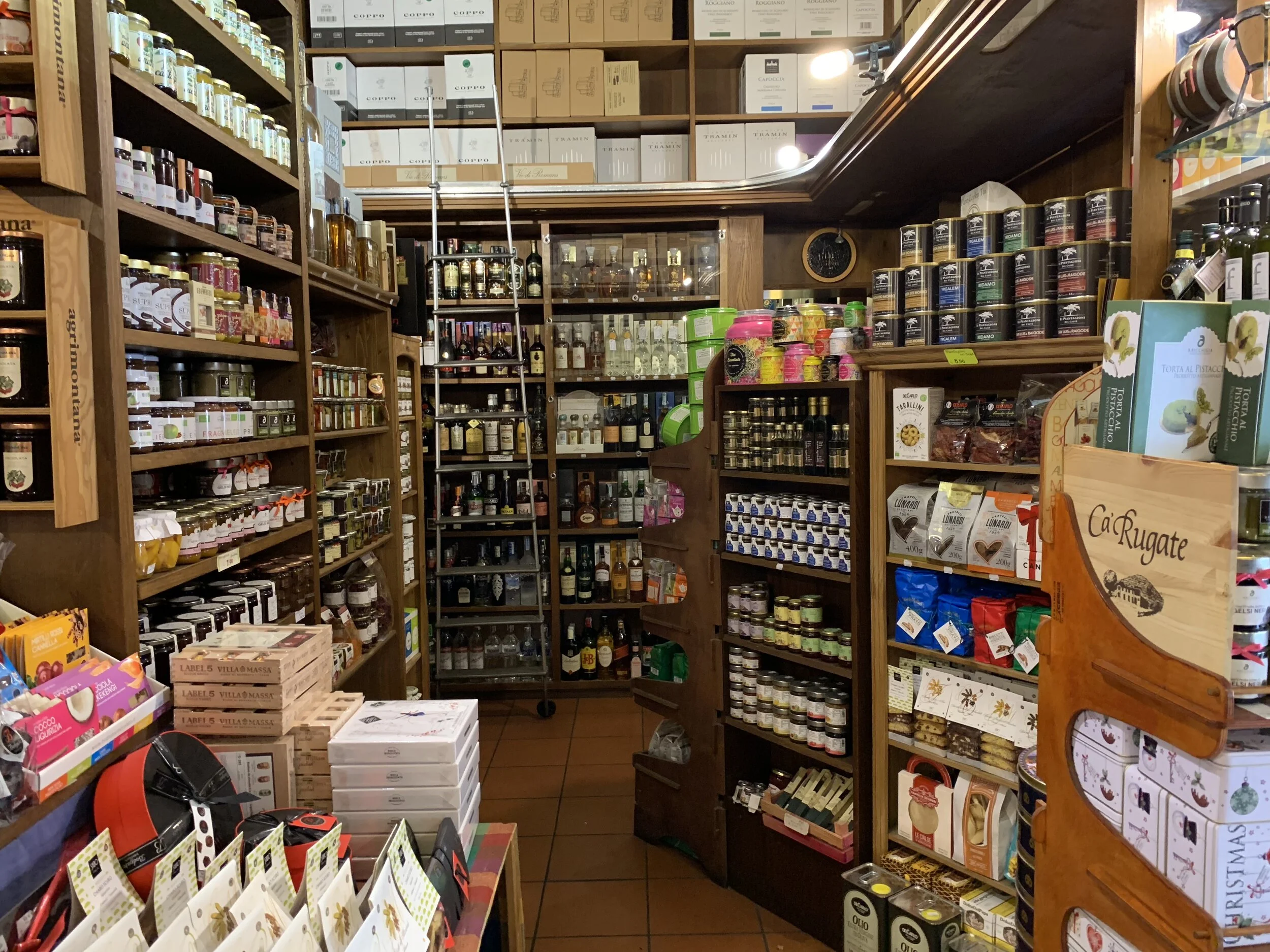My Family's Places in Rome's Testaccio Neighborhood. Benvenuti!