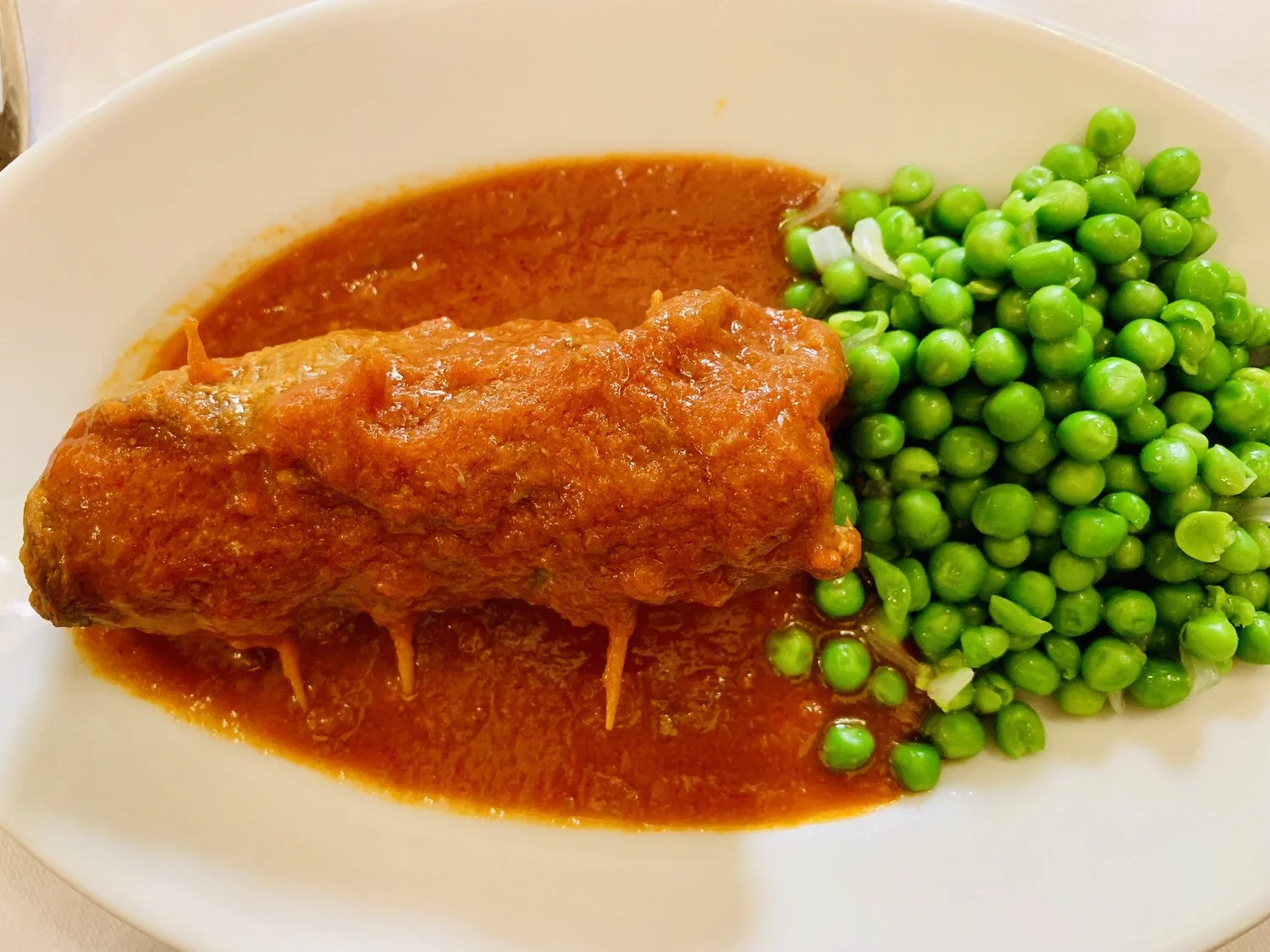 [RECIPE] Involtini di manzo al sugo con piselli