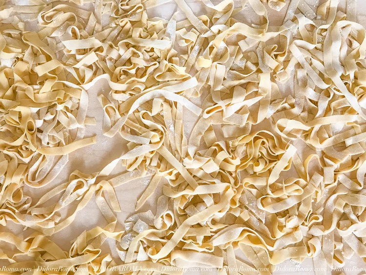 [RECIPE] Back to the basics! Make fresh pasta from scratch