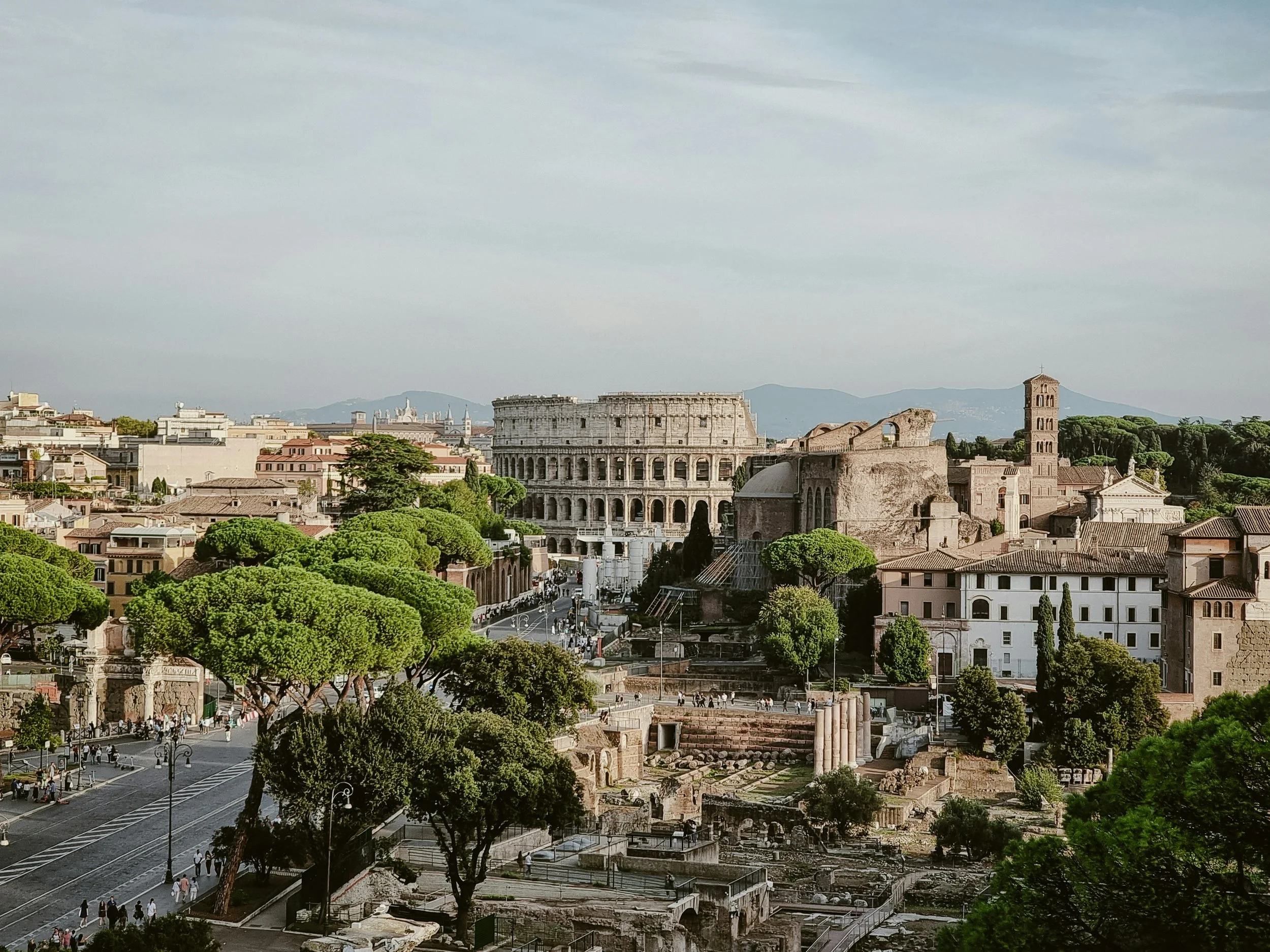 Rome-forum-colosseum-DivoraDestinations-culinary tour-02.jpg