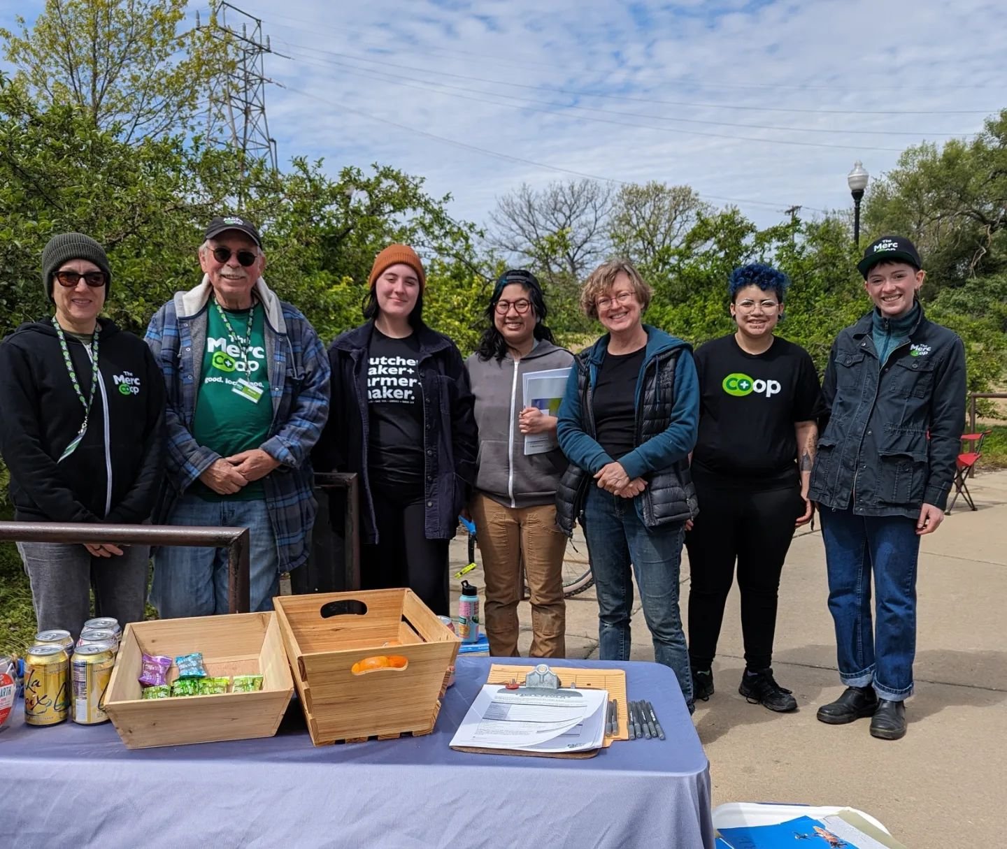 What a week! We are grateful to partner with so many local organizations that make Northeast Kansas a great place to live. 

--@friendsofthekawriverkeeper 10th Annual Earth Month River Clean Up
--Diploma+ students from F.L. Schlagle High School worki